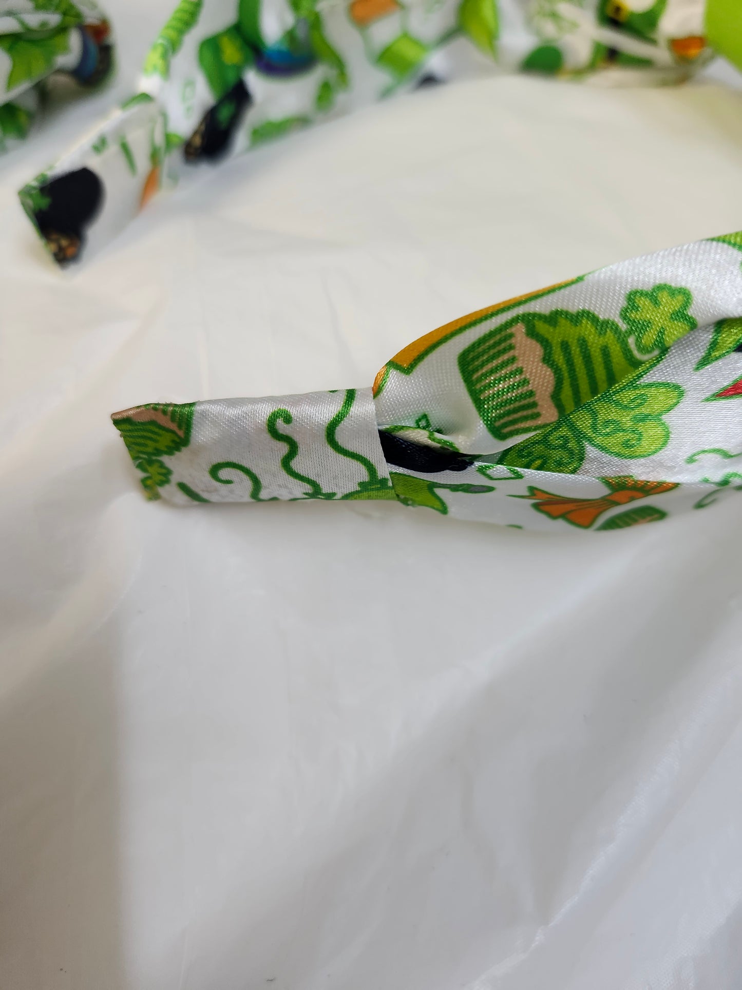 Woman/Girls Saint Pacrick's Bow Headband Multicolors "New Arrival"