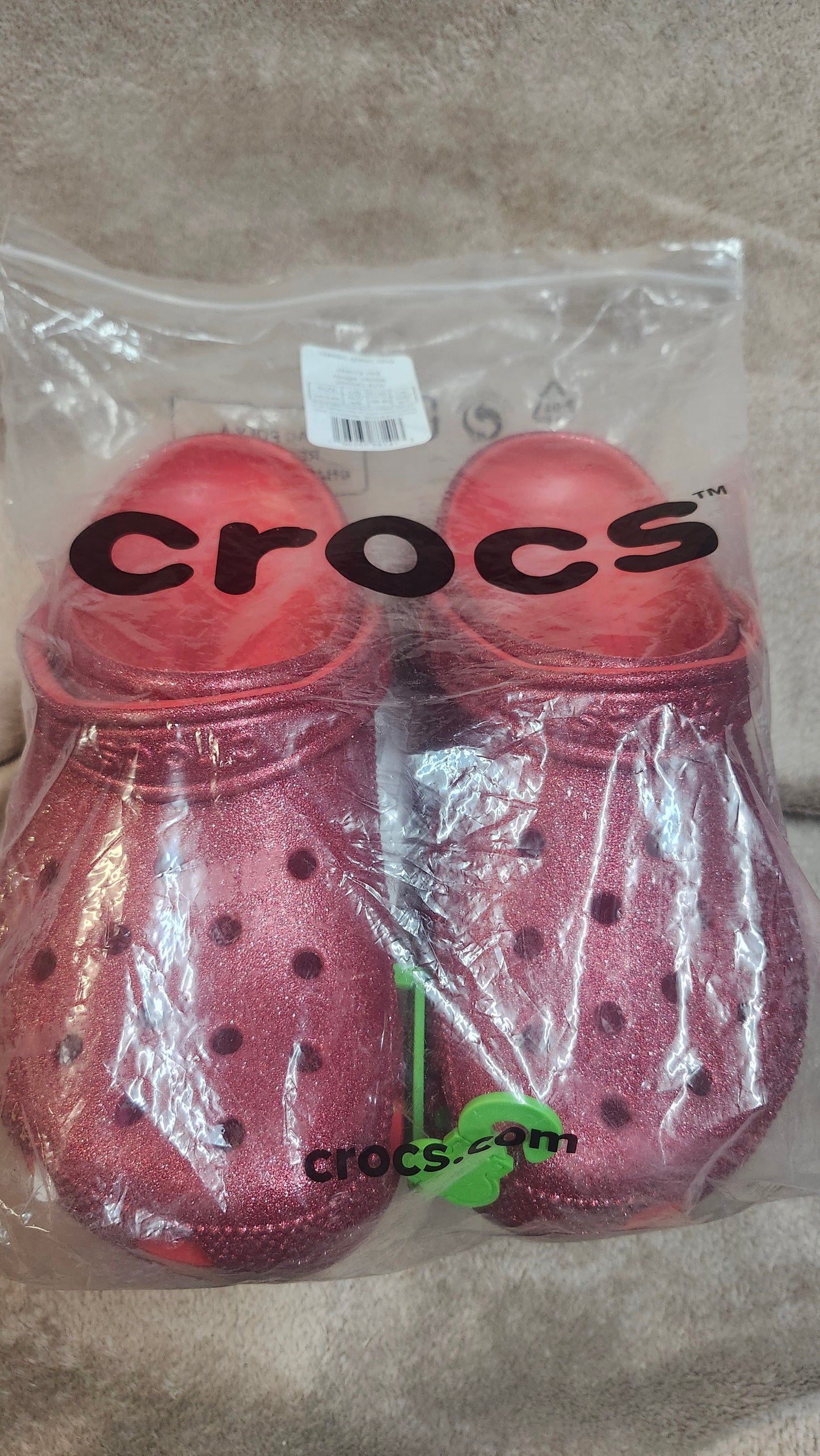 "SOLD OUT"Classic Glitter Unisex Clog Crocs Color Cherry Red Size 9W "NEW ARRIVAL" Just in time for mother's Day