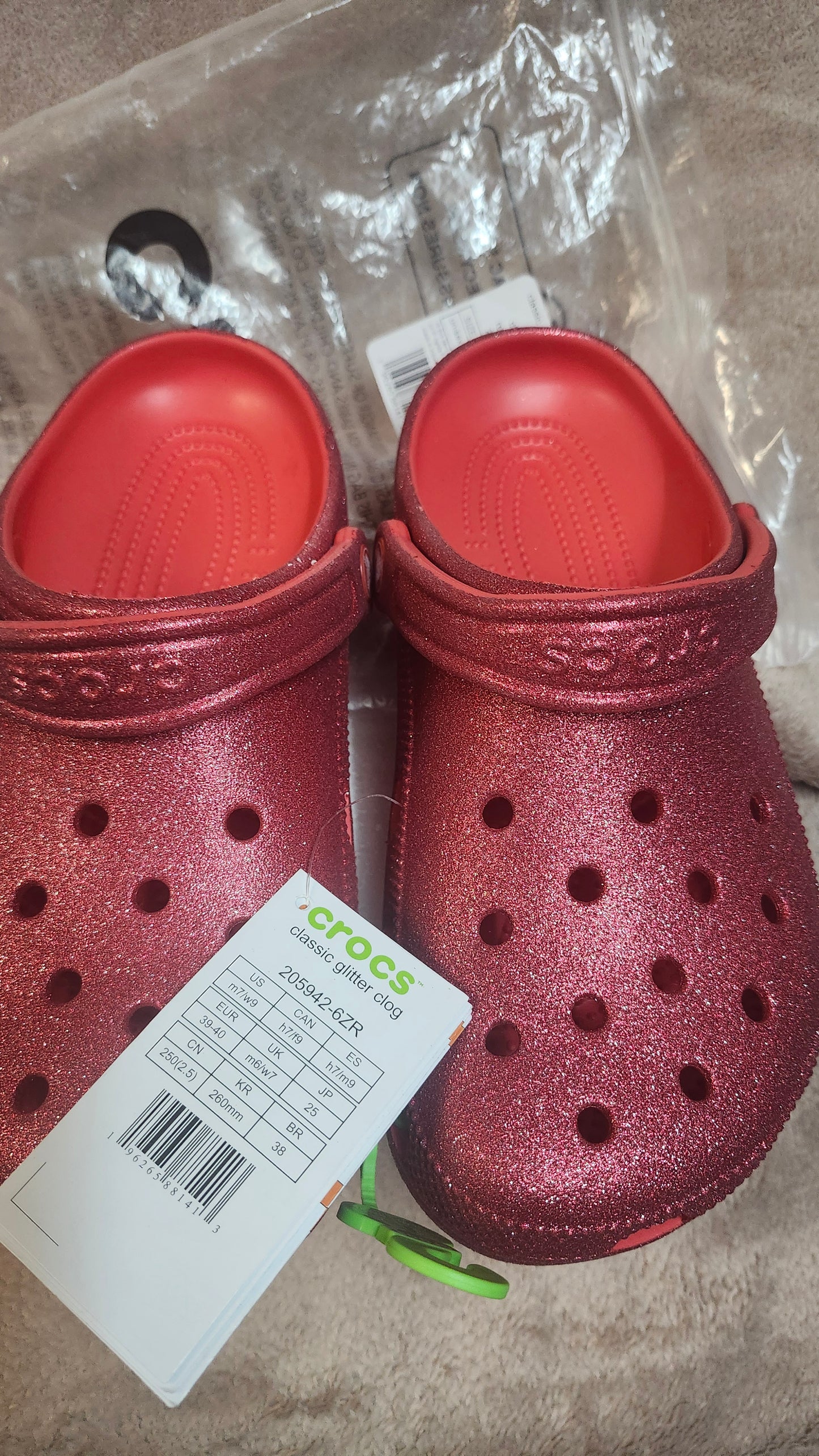 "SOLD OUT"Classic Glitter Unisex Clog Crocs Color Cherry Red Size 9W "NEW ARRIVAL" Just in time for mother's Day