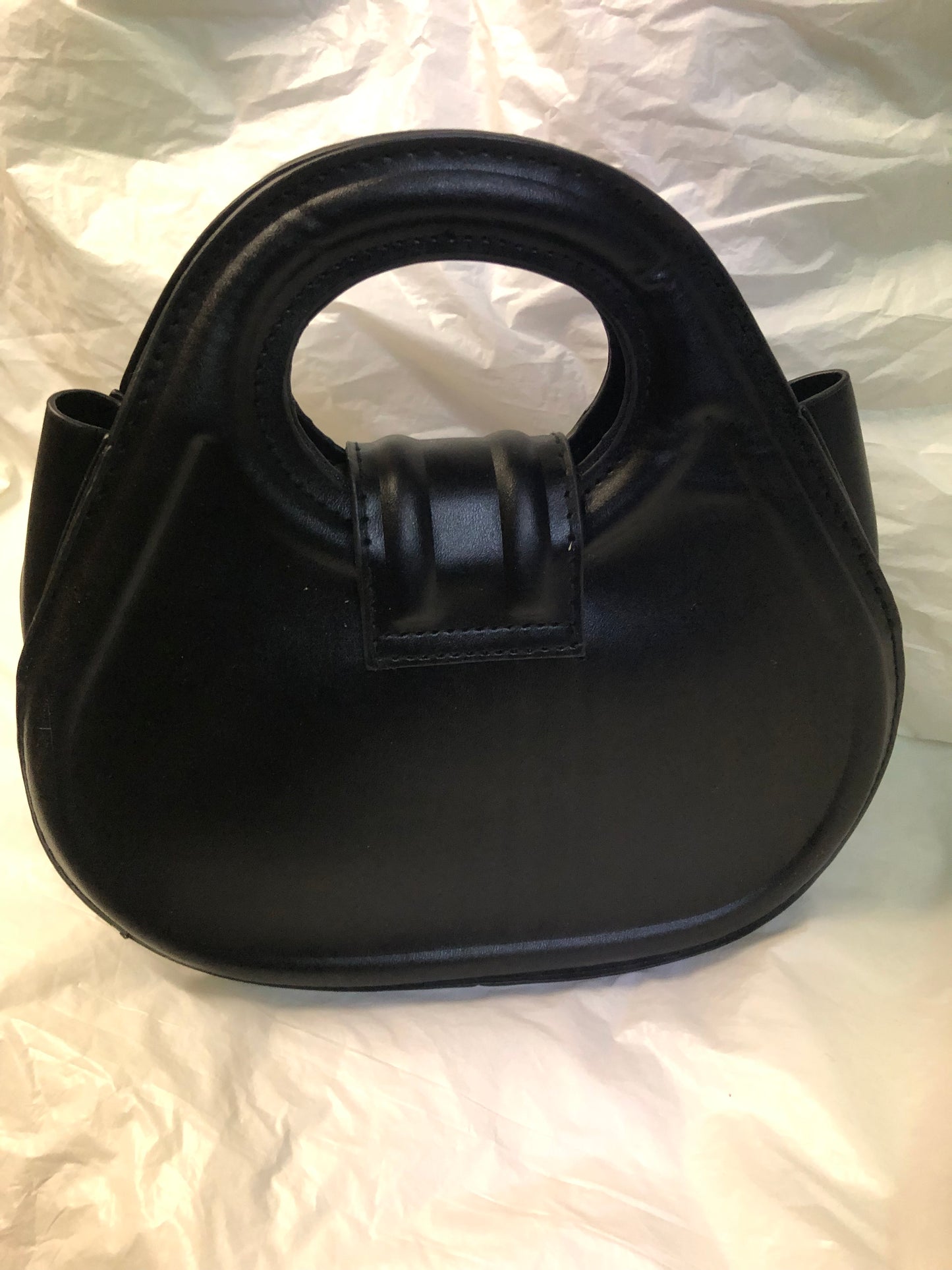 Womans Fashion Tote Crossbody Bag Color Blk. "New Arrival" "SOLD OUT"