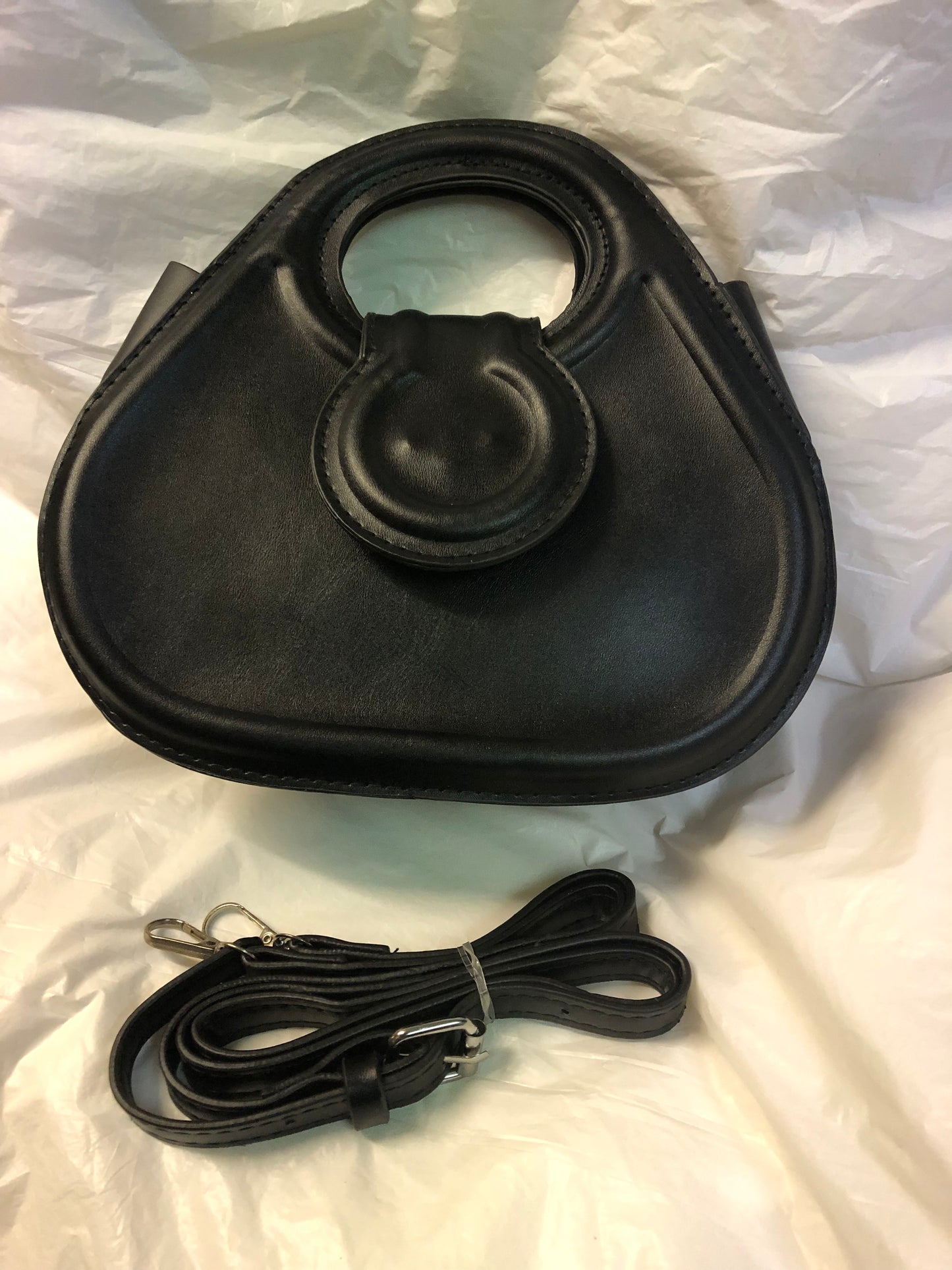 Womans Fashion Tote Crossbody Bag Color Blk. "New Arrival" "SOLD OUT"