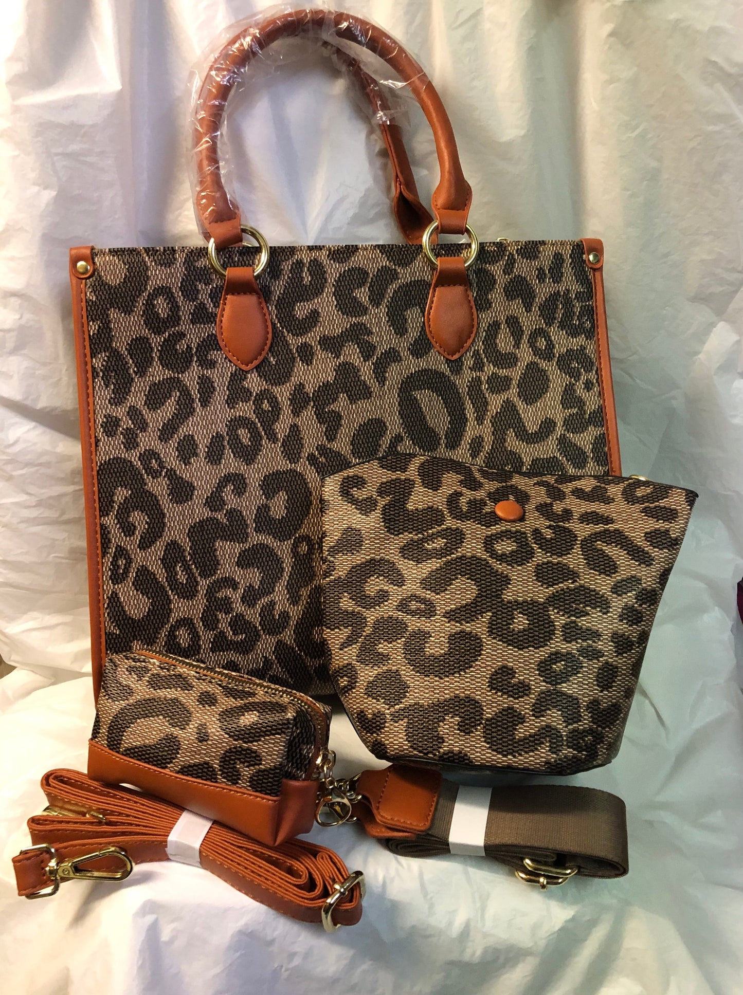 Woman Fabulous Tote 3in 1 Crossbody Bag Cheetah PrintTan Trim "New Arrival" Just In Time For Mother's Day