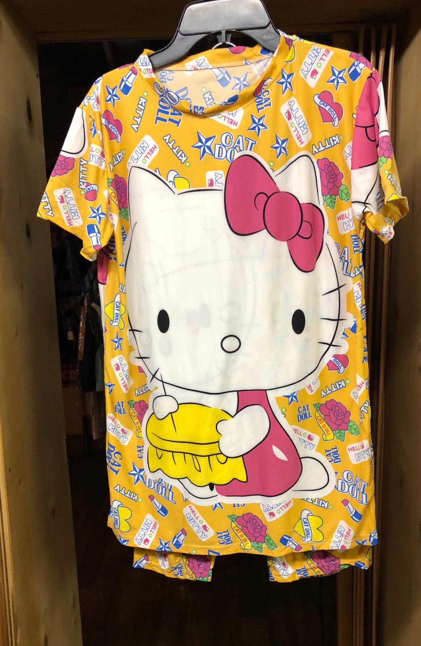 Girls 2 Pic. Hello Kitty Set "New Arrival" Size Med/Large