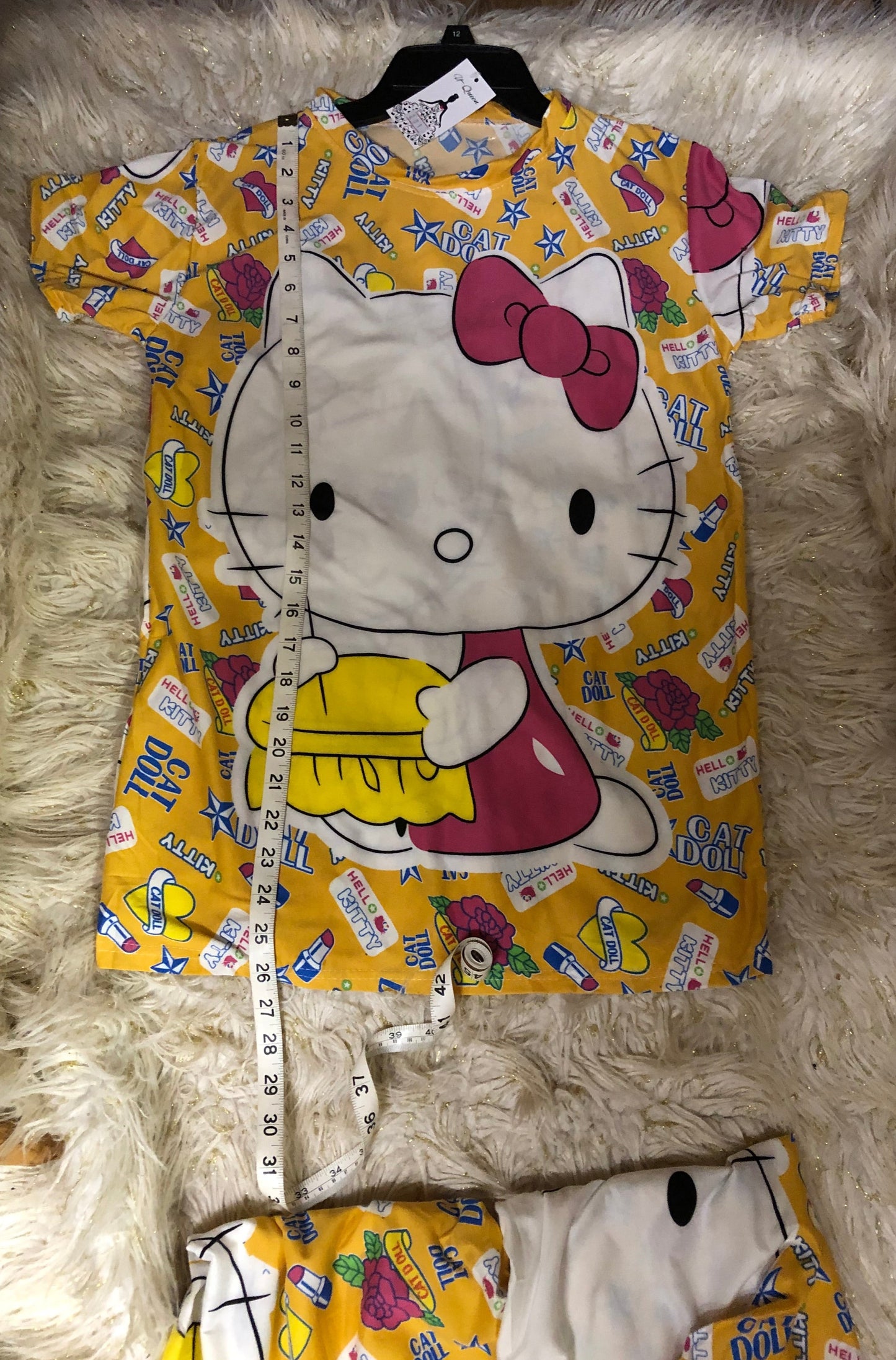Girls 2 Pic. Hello Kitty Set "New Arrival" Size Med/Large