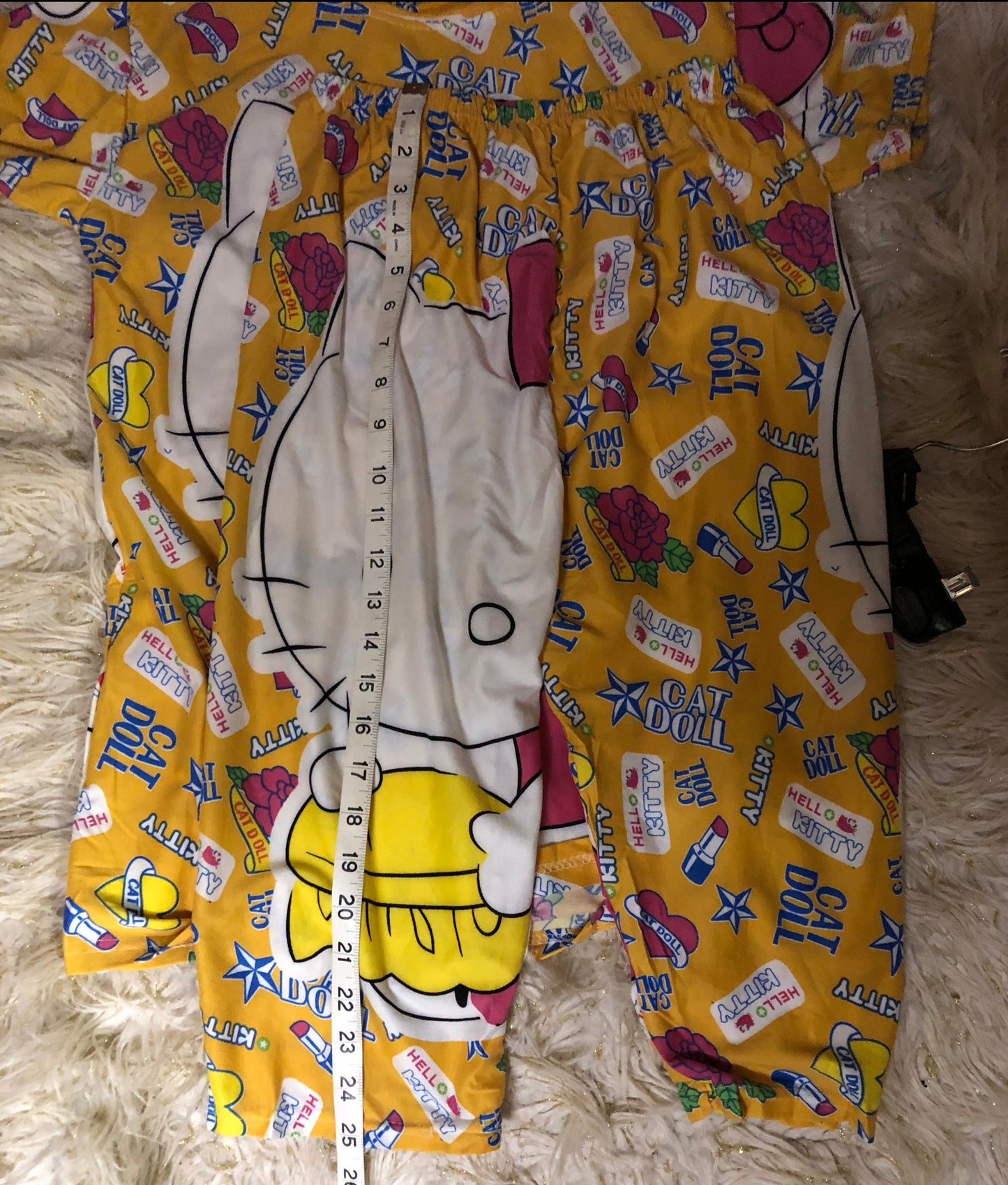 Girls 2 Pic. Hello Kitty Set "New Arrival" Size Med/Large
