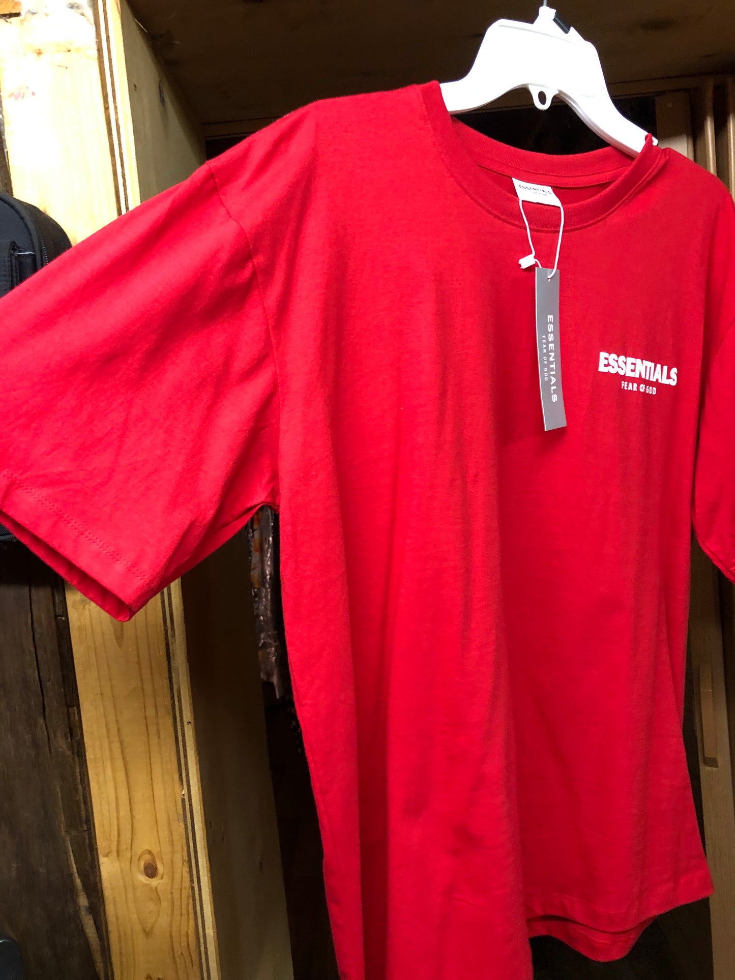 Unisex Basic Essentials Tee Shirt Size Med/Large Color Red "New Arrival"