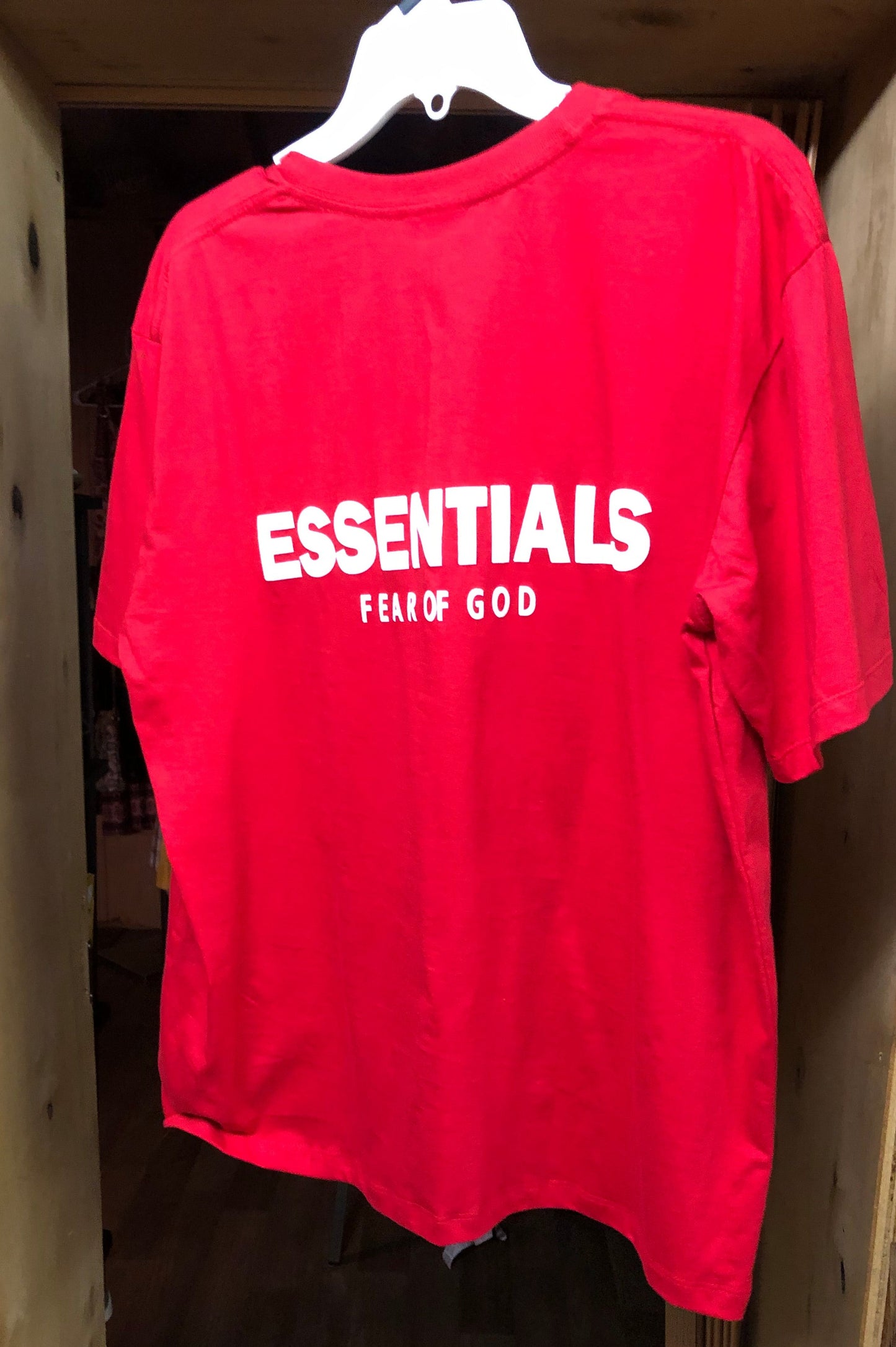 Unisex Basic Essentials Tee Shirt Size Med/Large Color Red "New Arrival"