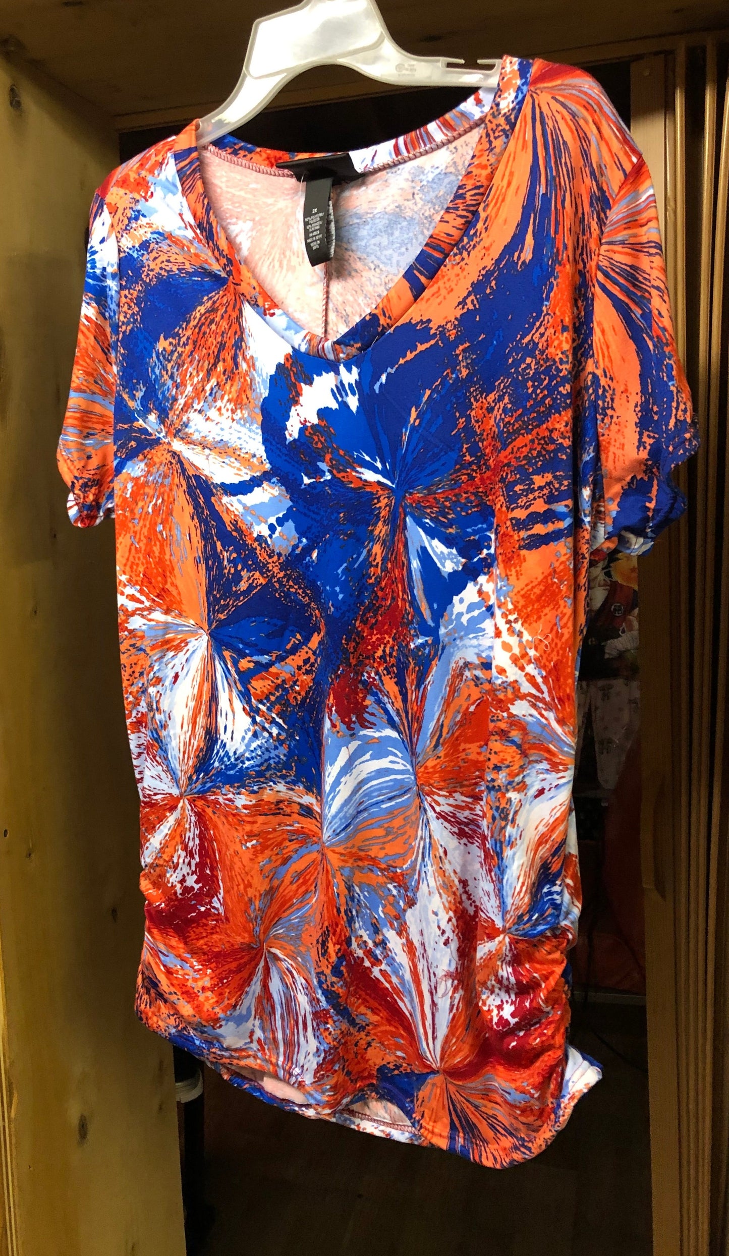 Woman Short Sleeve V-Neck Line Tee Shirt Size 2XL "New Arrival"