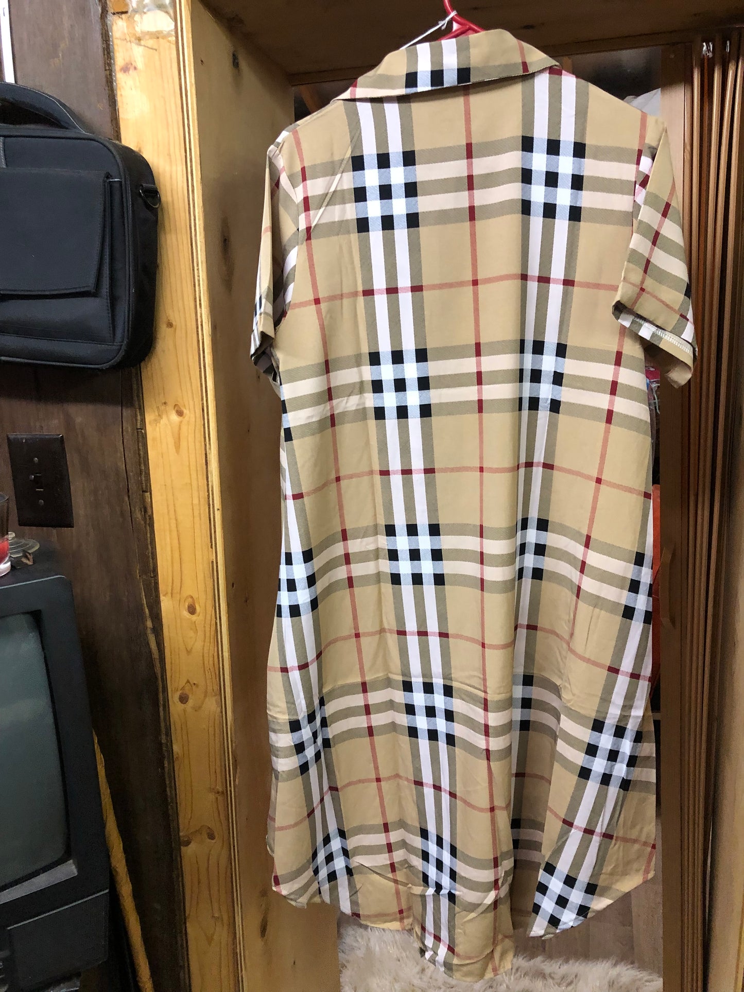 Woman Plaid Fashion Designer Button Front Dress Size Large "New Arrival"