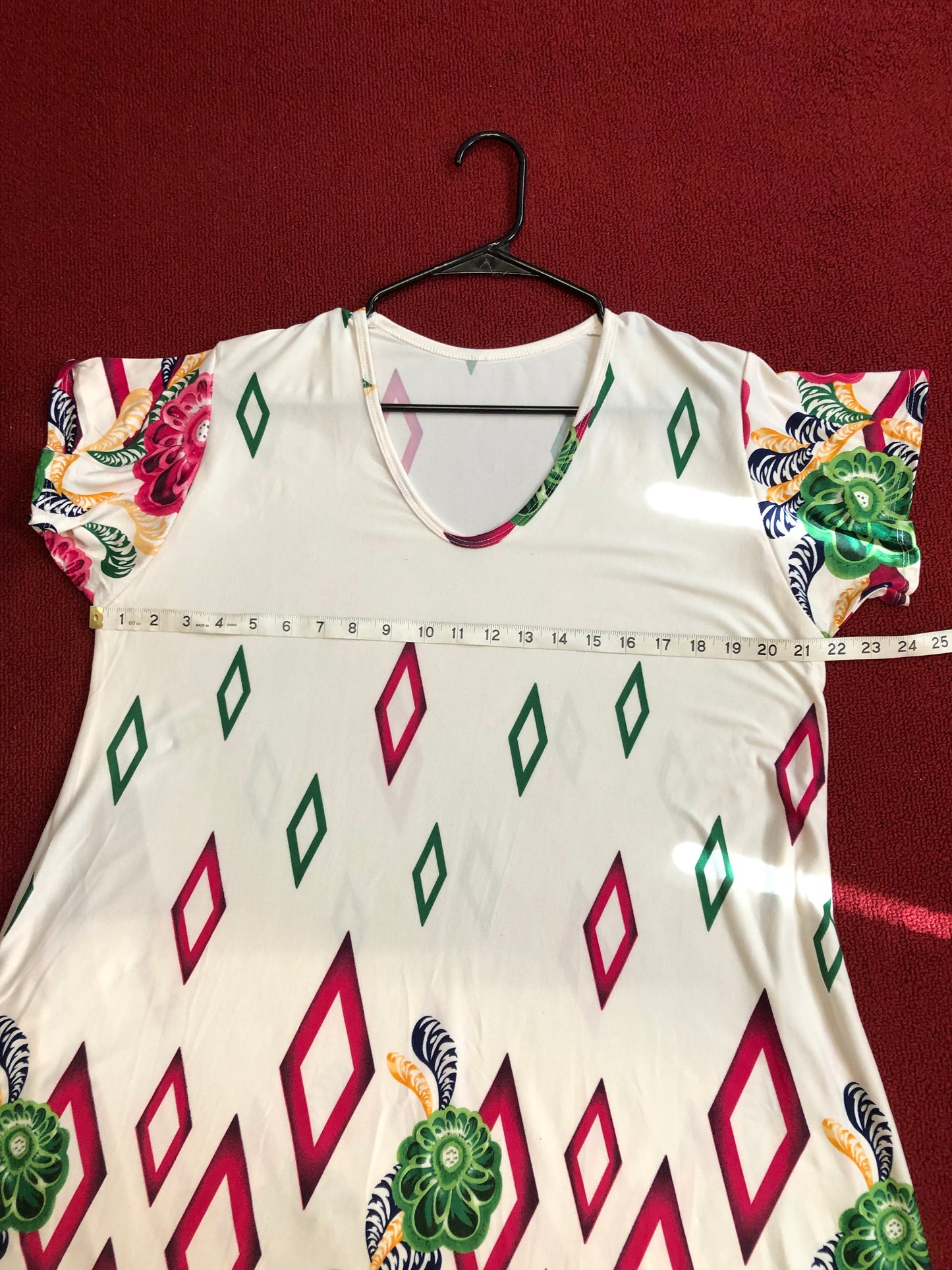 Woman Beautiful Fashion Flower Print Stretch Dress Color Ivory/Cream Size XL/XL "New Arrival"