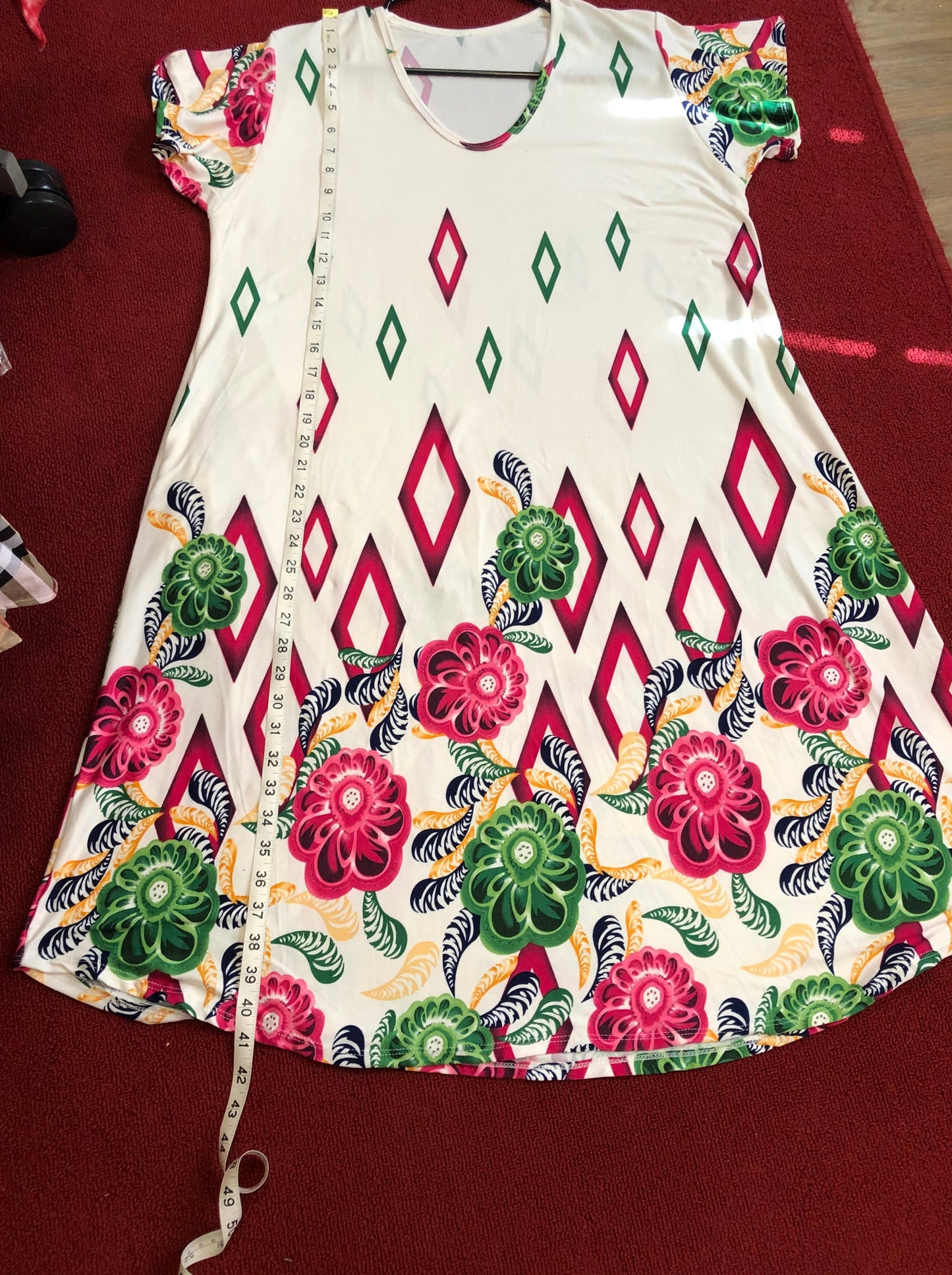 Woman Beautiful Fashion Flower Print Stretch Dress Color Ivory/Cream Size XL/XL "New Arrival"
