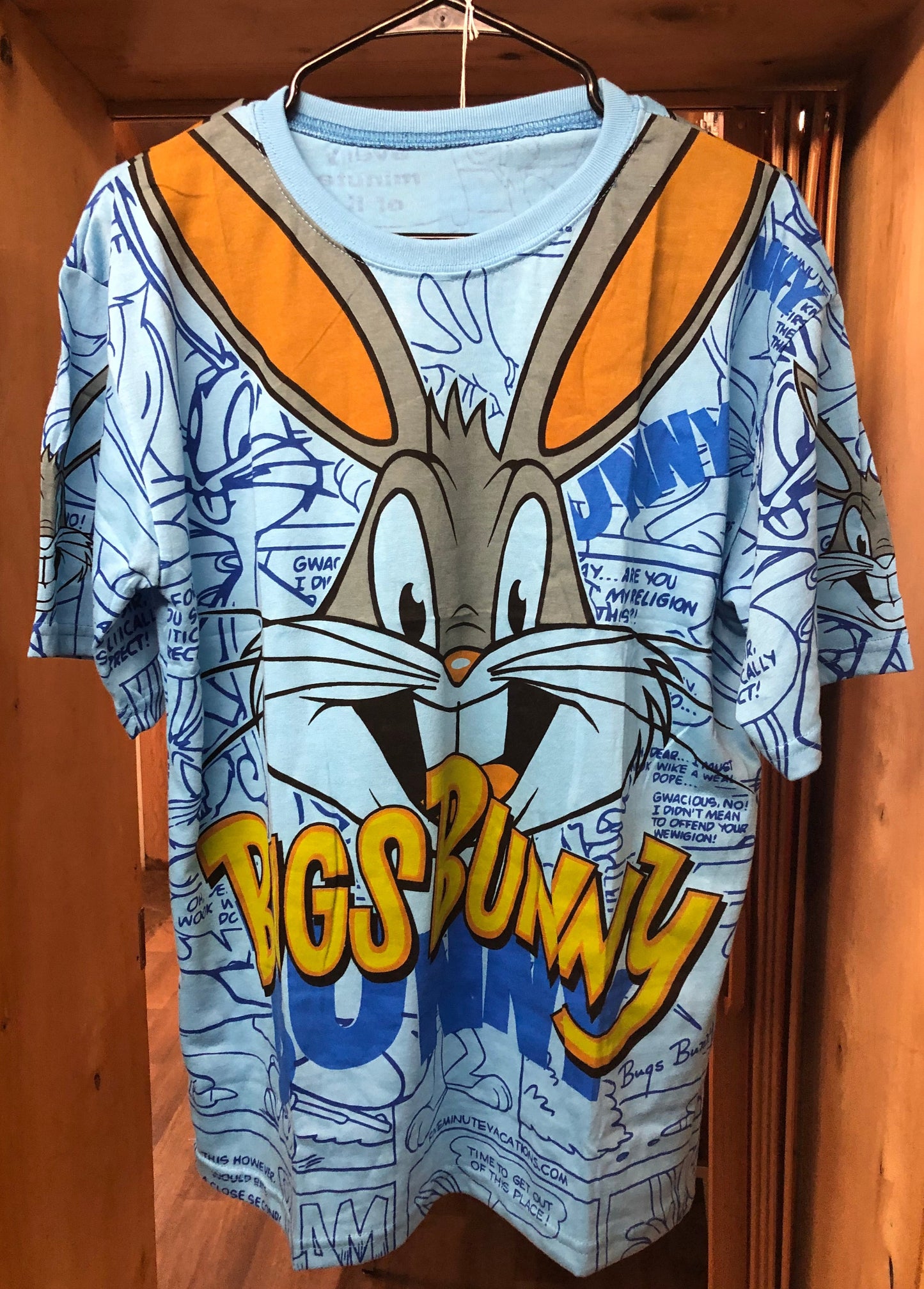 Unisex Tee-Shirt Bugs Bunny Size XL Light Blue Multicolor "New Arrival"