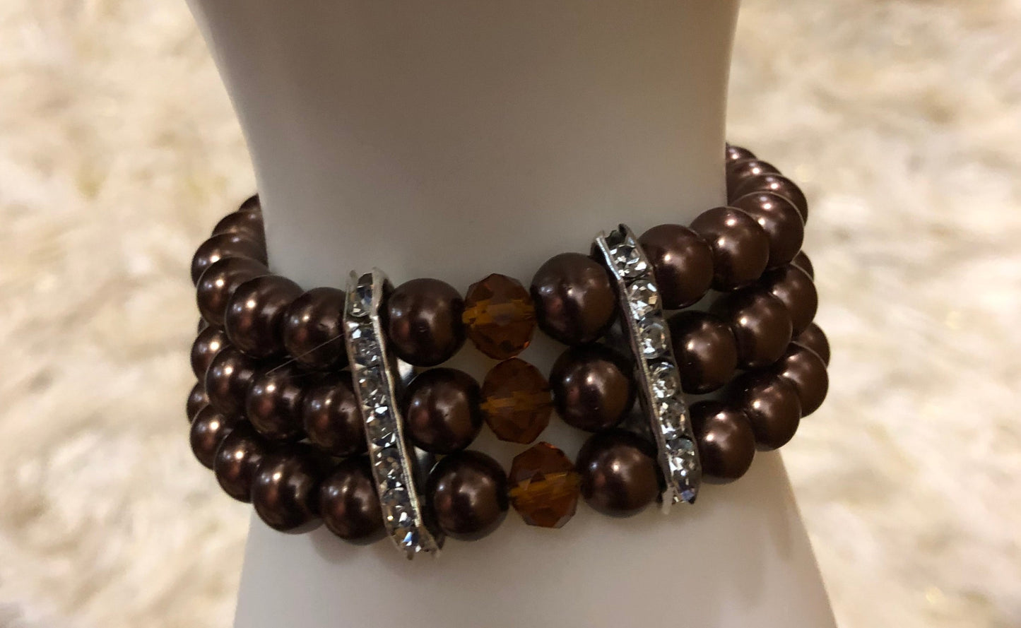 Woman 3 Stack Fashion Stretchy Pearl Crackle Stone Bracelet With Bling Inserts"New Arrival Comes In 7 Colorsl"