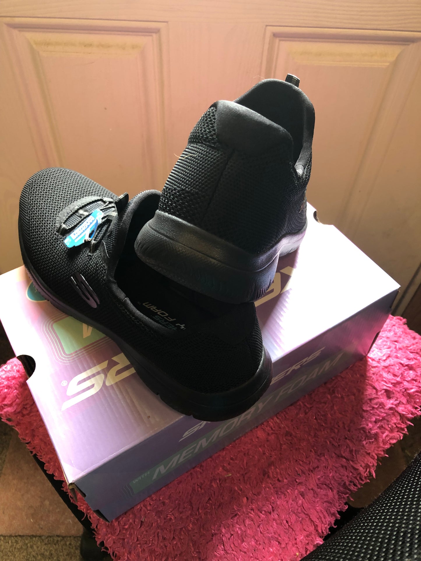 Woman Slip on Skechers With Memory Foam Size 11 Color Black "New Arrival"