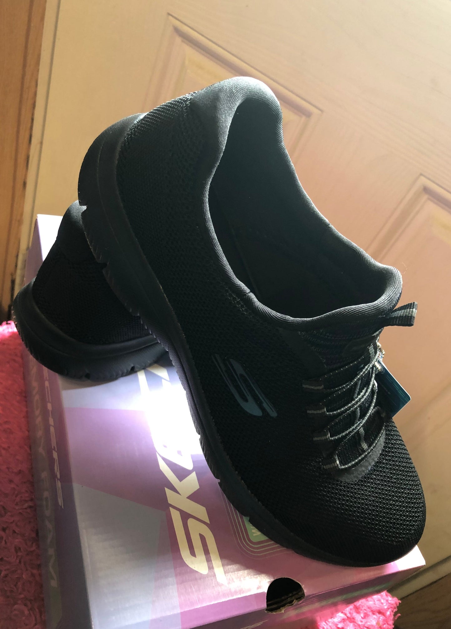 Woman Slip on Skechers With Memory Foam Size 11 Color Black "New Arrival"