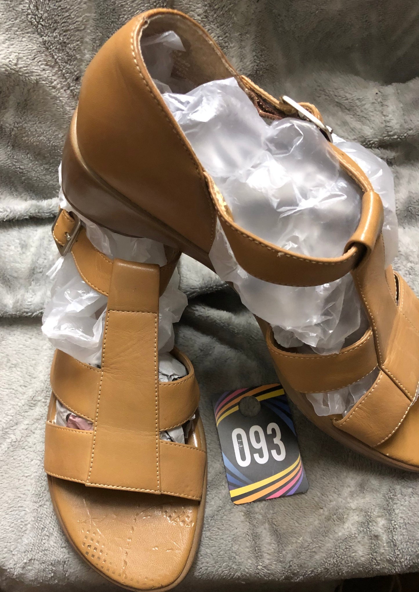 Woman Sandal Size 8 By Naturalizer Color Tan T- Strap Side Buckle