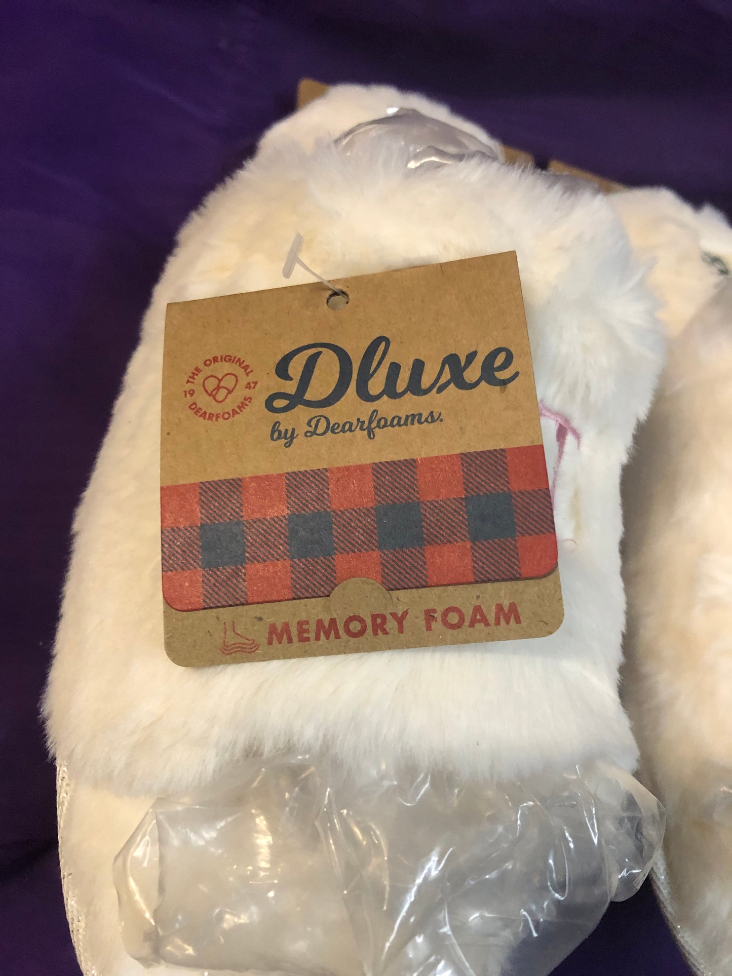 Woman Bed Slippers (For The Cat Lover Mom) Color Off White Size XL (11-12) SOLD OUT