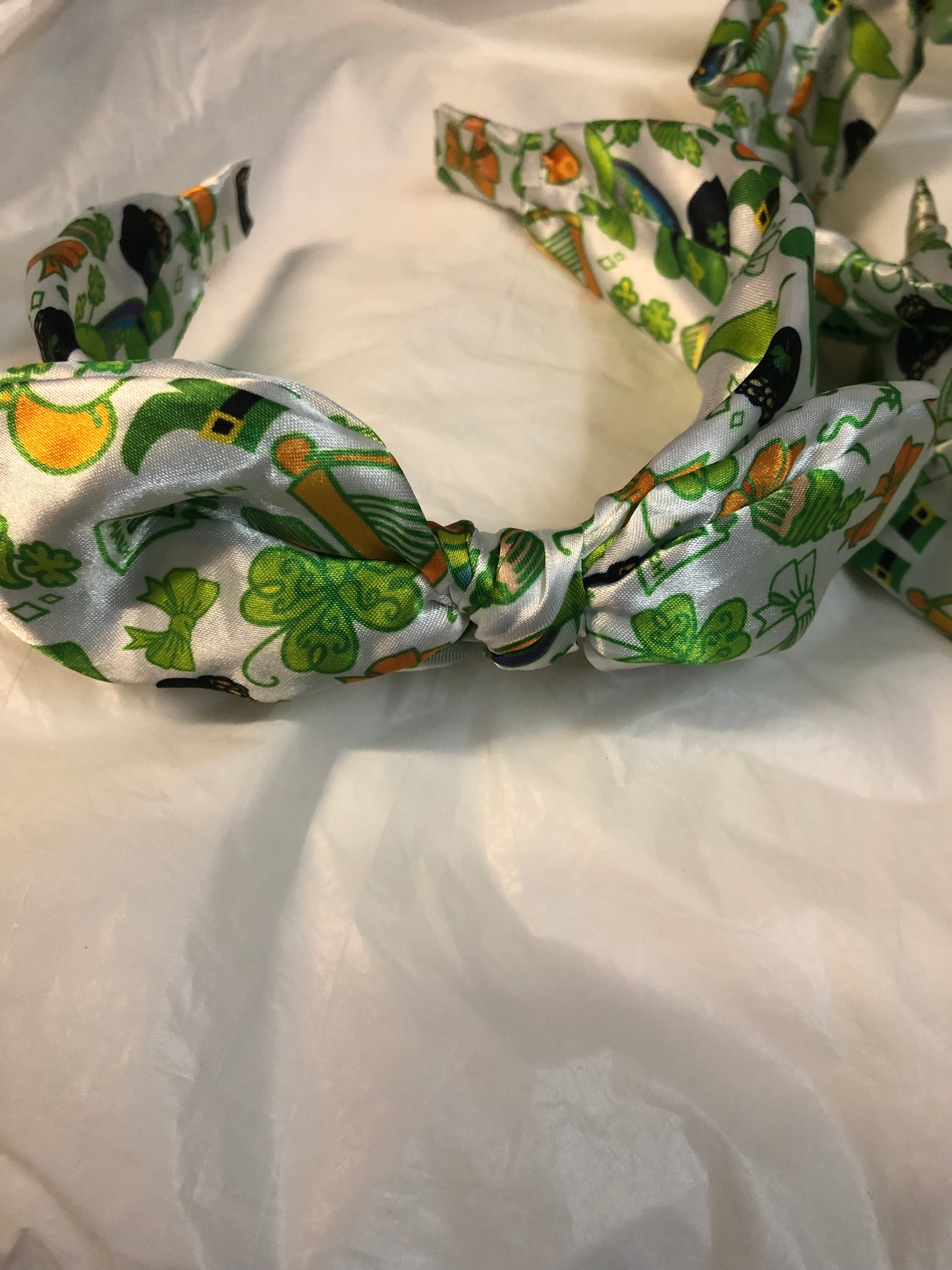 Woman/Girls Saint Pacrick's Bow Headband Multicolors "New Arrival"
