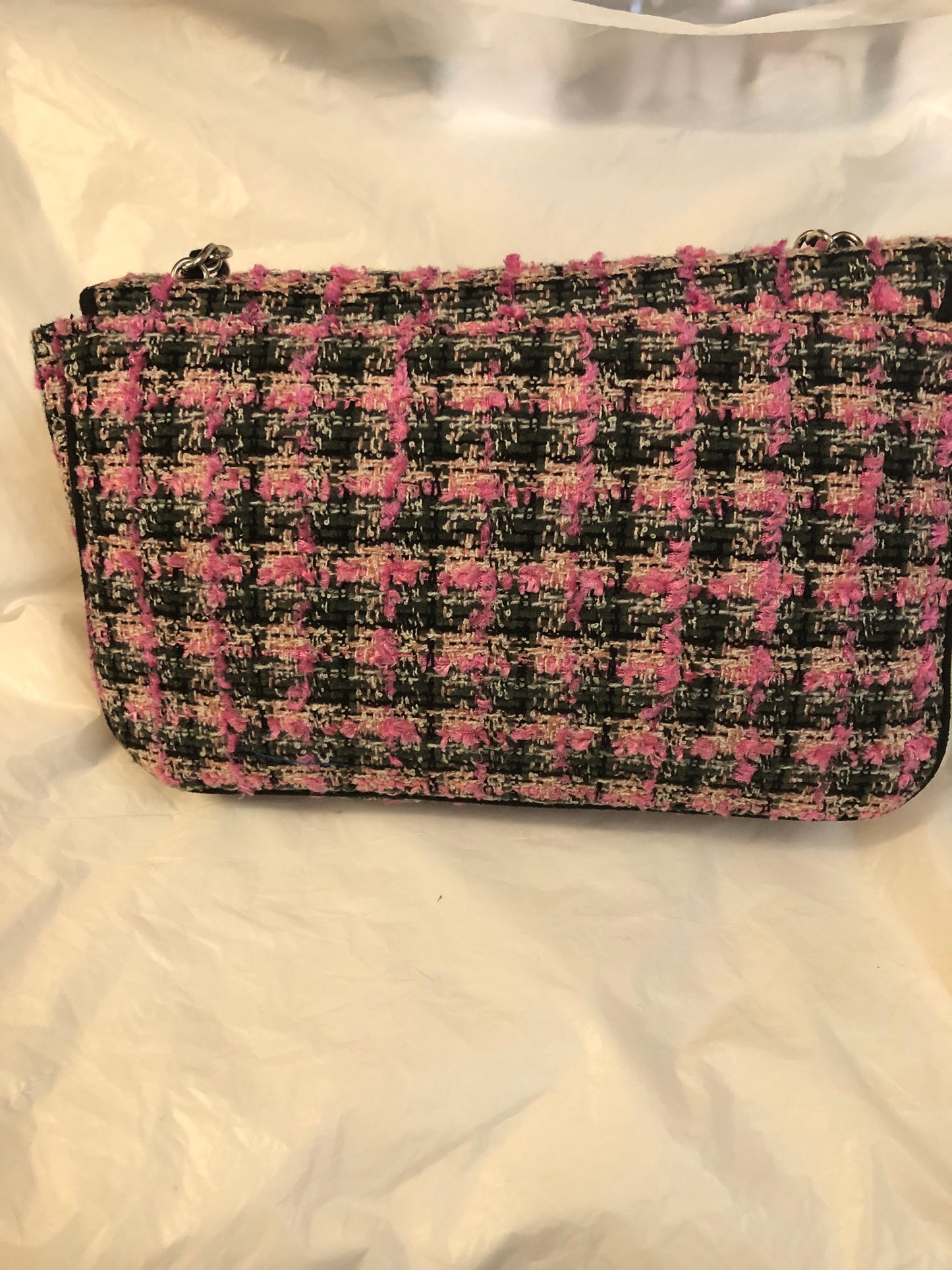 Womane Pre-Owned Fashion Crossbody Bag Multicolors Flap Snap Closure By Realitis