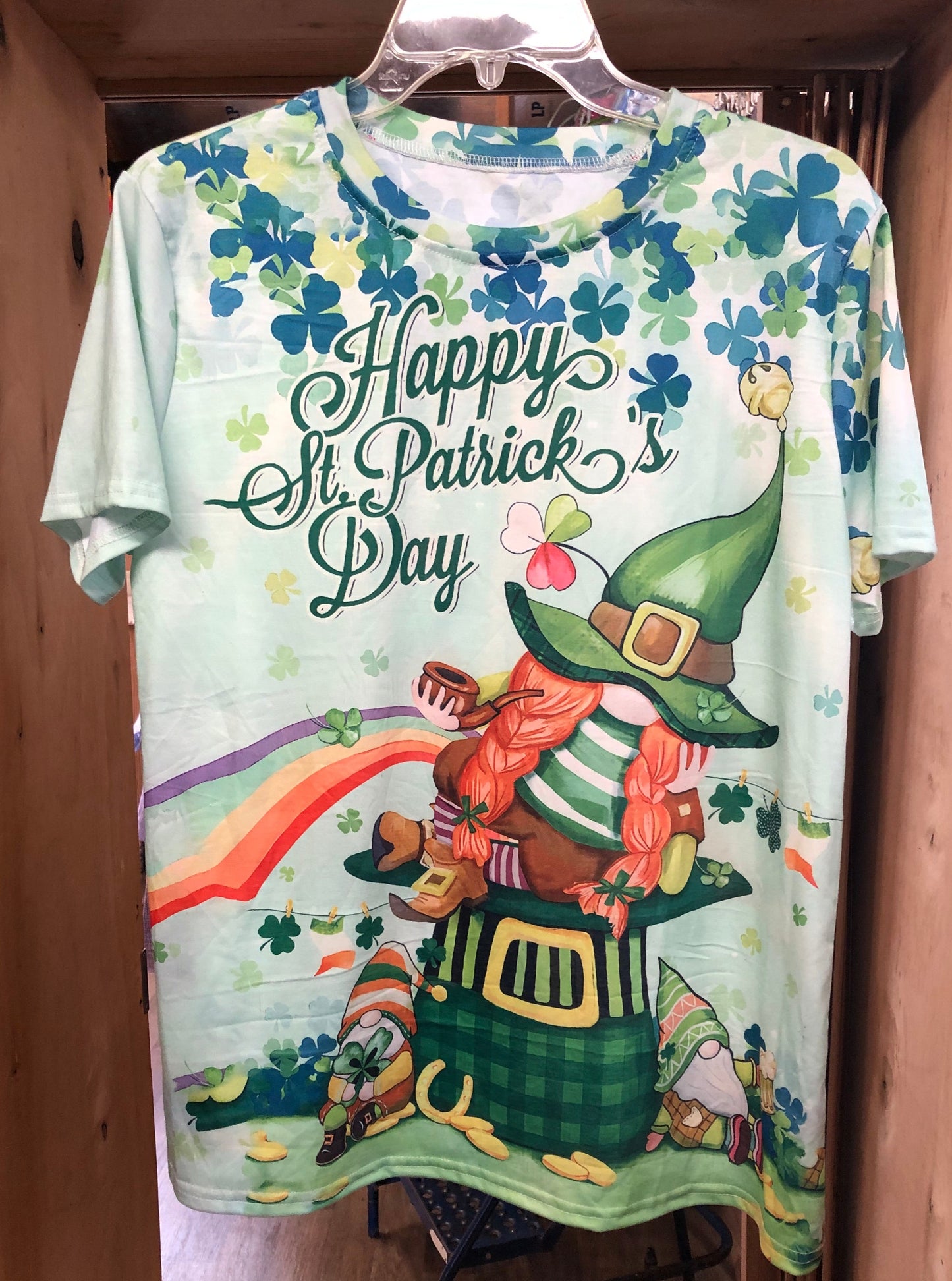 Woman Saint Patricks Day T- Shirt Size Large Multicolors Of Green "New Arrival