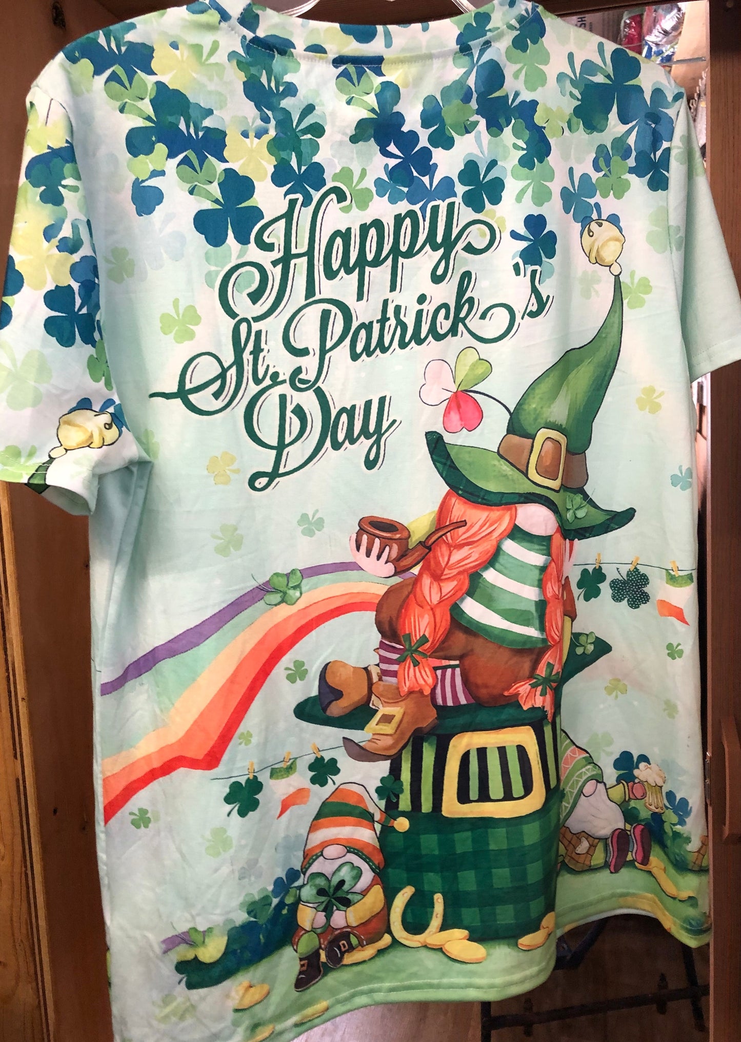 Woman Saint Patricks Day T- Shirt Size Large Multicolors Of Green "New Arrival