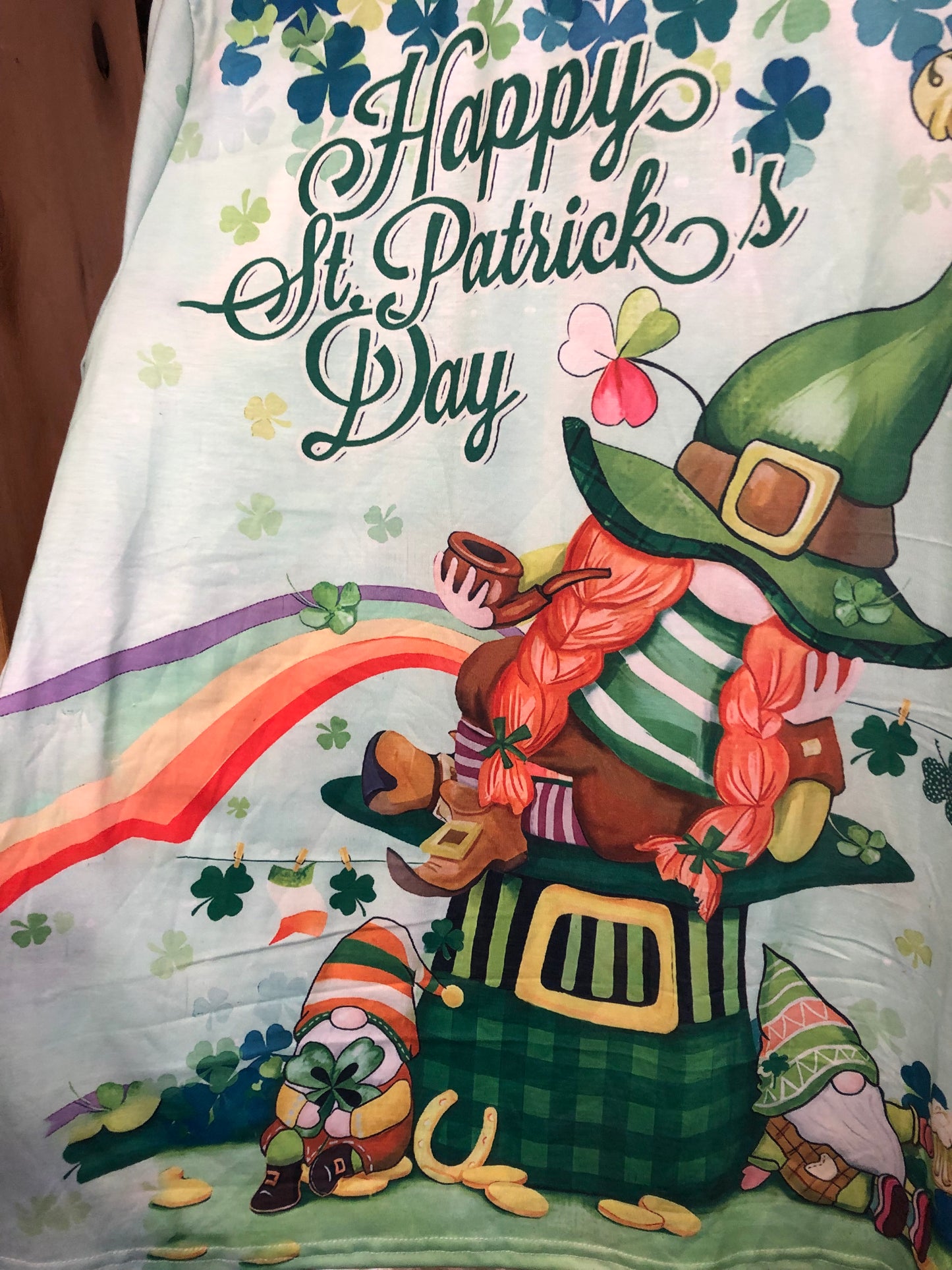 Woman Saint Patricks Day T- Shirt Size Large Multicolors Of Green "New Arrival