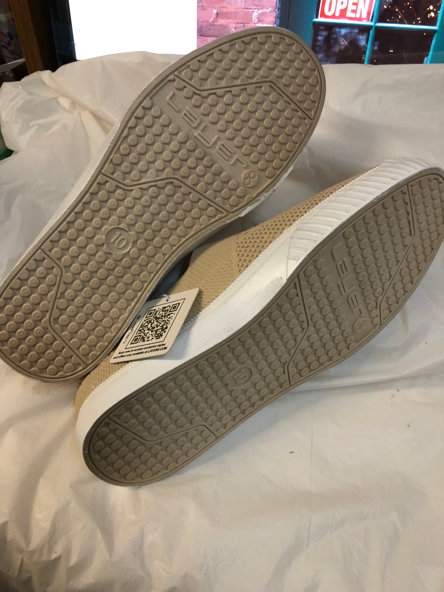 Women Layer 8 Slip on Water Rubber shoe size 10 Color Beige/White "New Arrival"