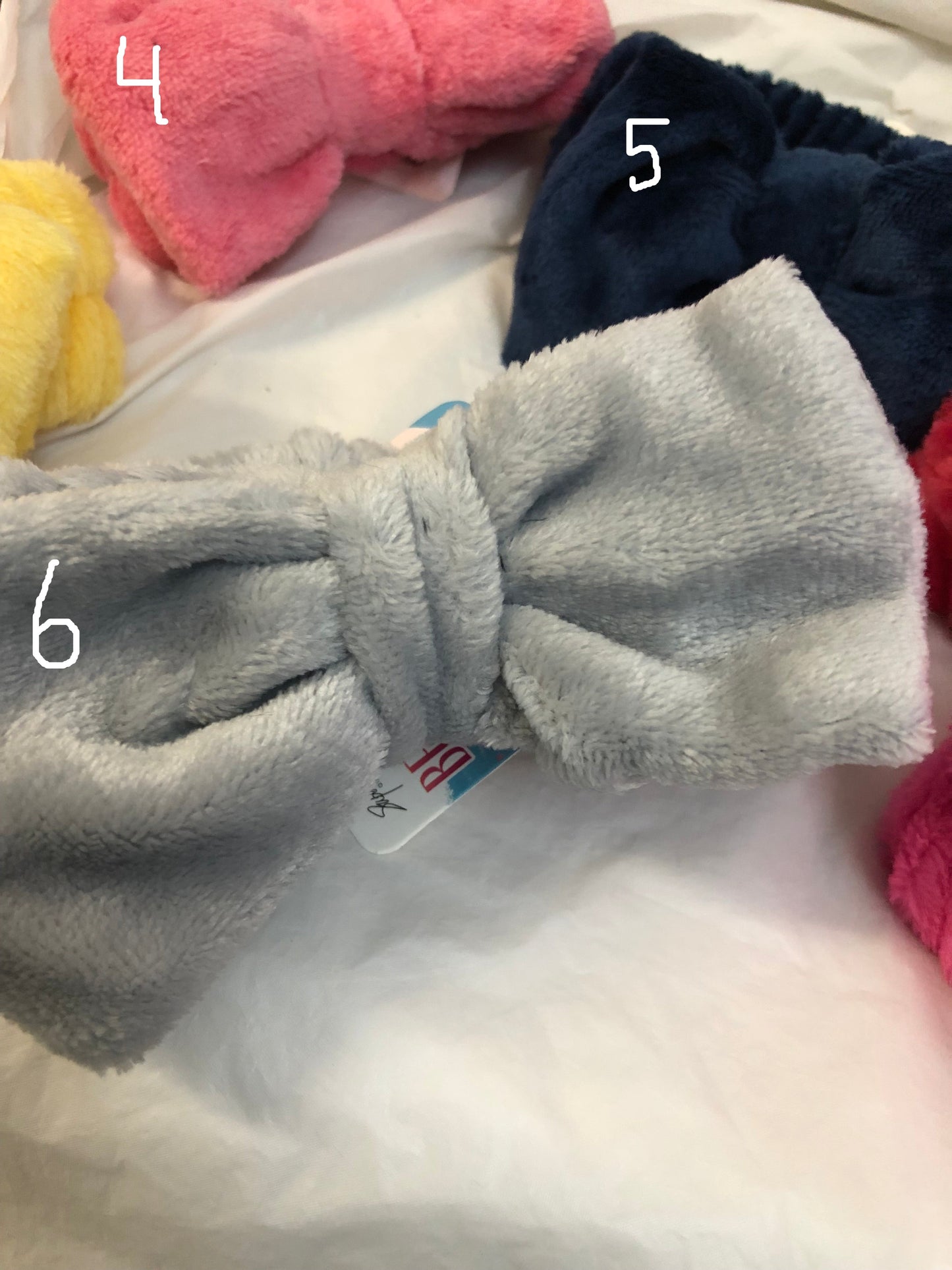 Woman & Girls Spa Beauty Headband Comes In Different Colors $8.00 Ea.or 2 For 15.00 'New Arrival"