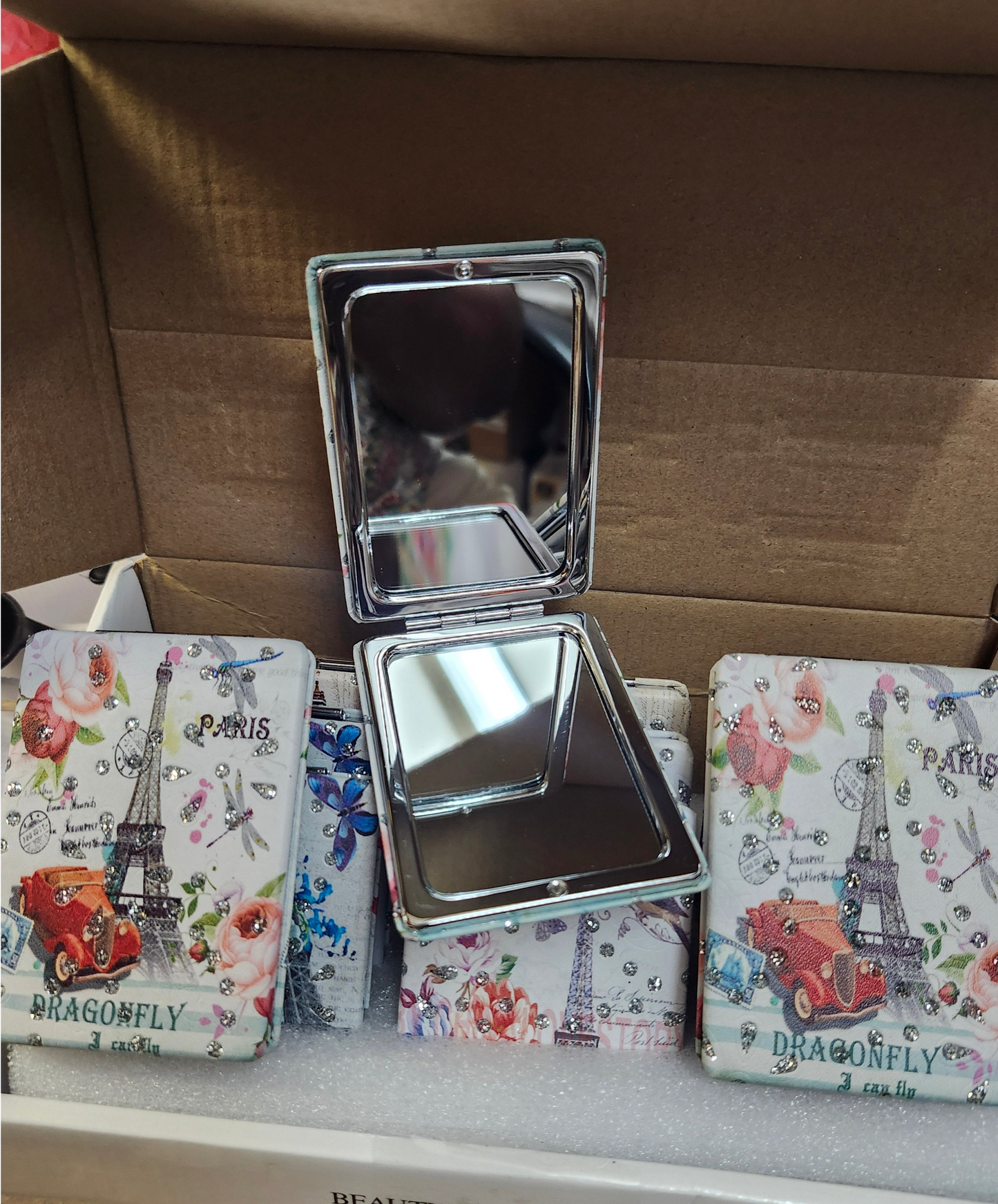 Woman 2 in 1 Double sided Plane Mirrow and Madnifying Glass "New Arrival"
