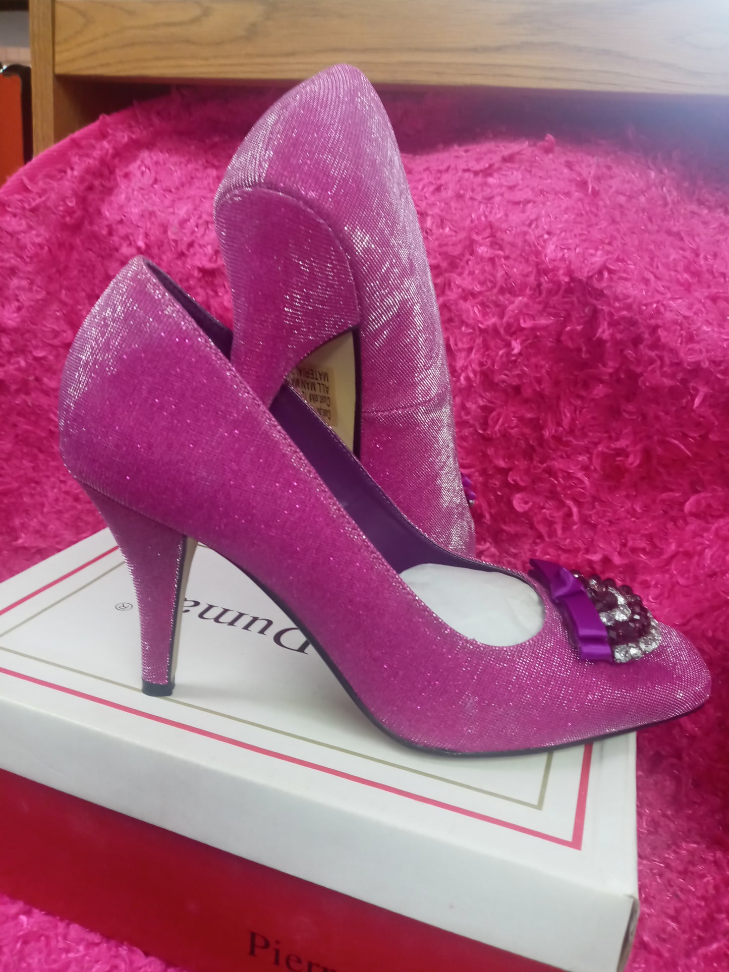 Womans Bow & Stone Detail Pump Dress Shoe Size 8M Color Purple
