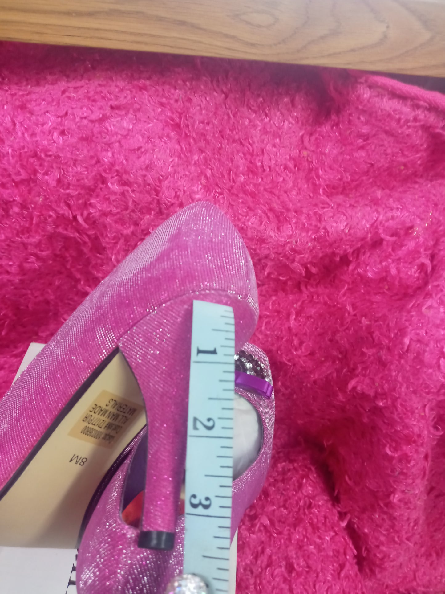 Womans Bow & Stone Detail Pump Dress Shoe Size 8M Color Purple