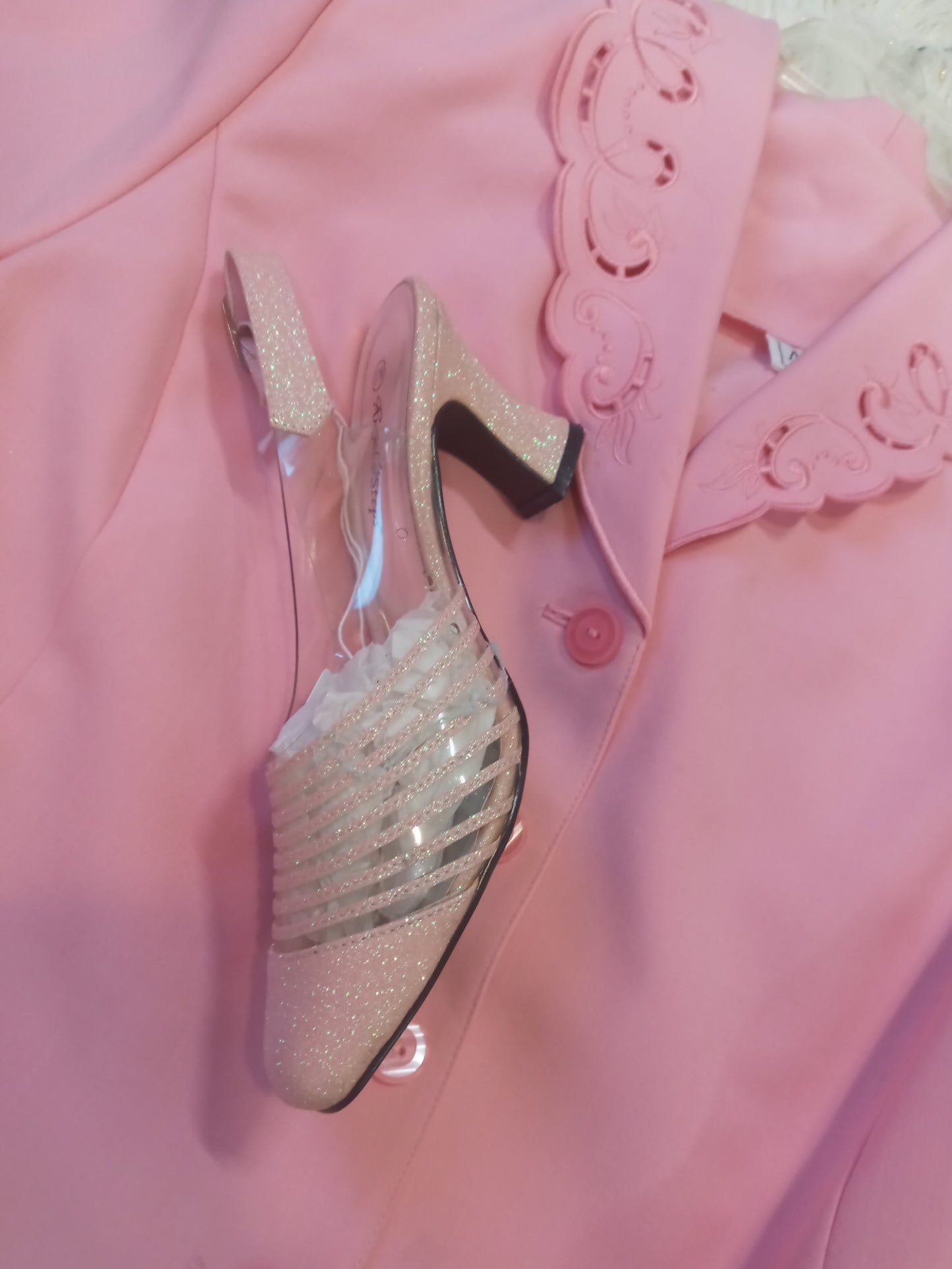 Womans Dress Pumps Size 7M Color Pink"SOLD OUT" Thanks For Your Purchase!
