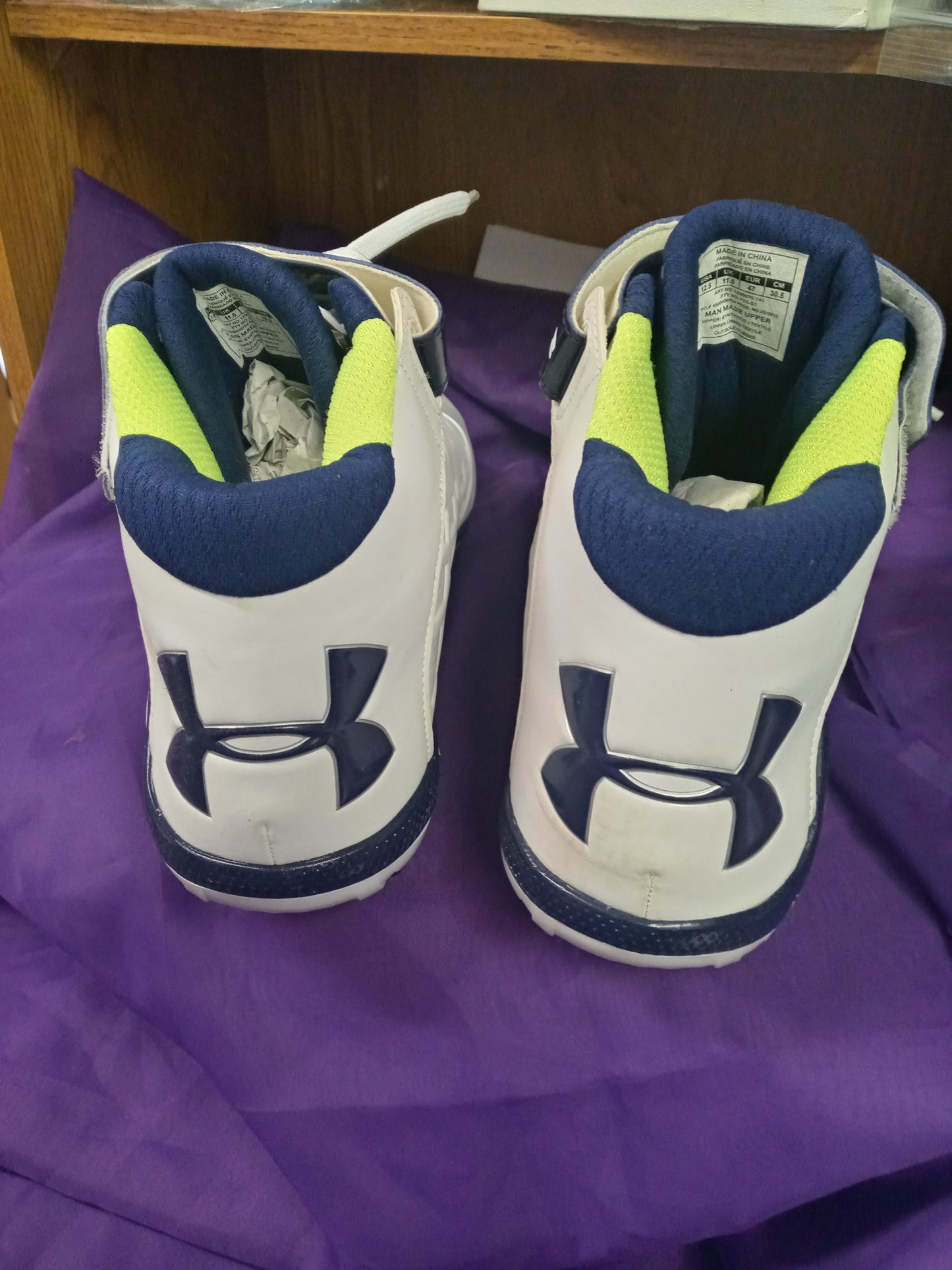 Football Cleats Under Armour Size 12.5 Color White/Blue "New Arrival" It's Football Season