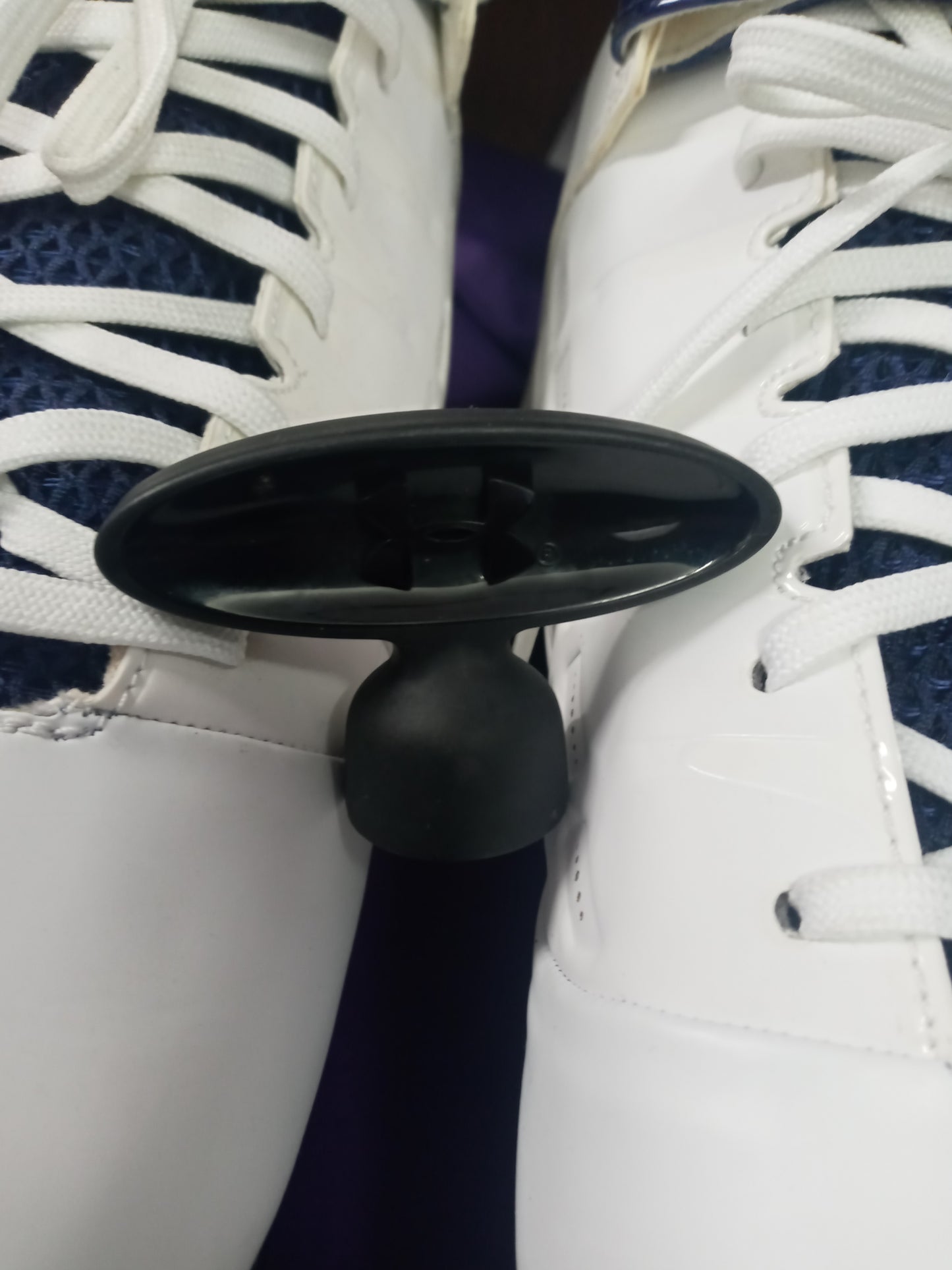 Football Cleats Under Armour Size 12.5 Color White/Blue "New Arrival" It's Football Season