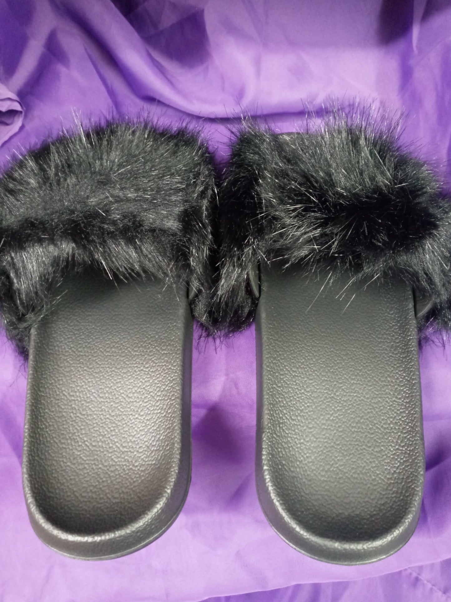 Woman Summer Explosion Fur Slides Size 11 Color Black (SOLD OUT)