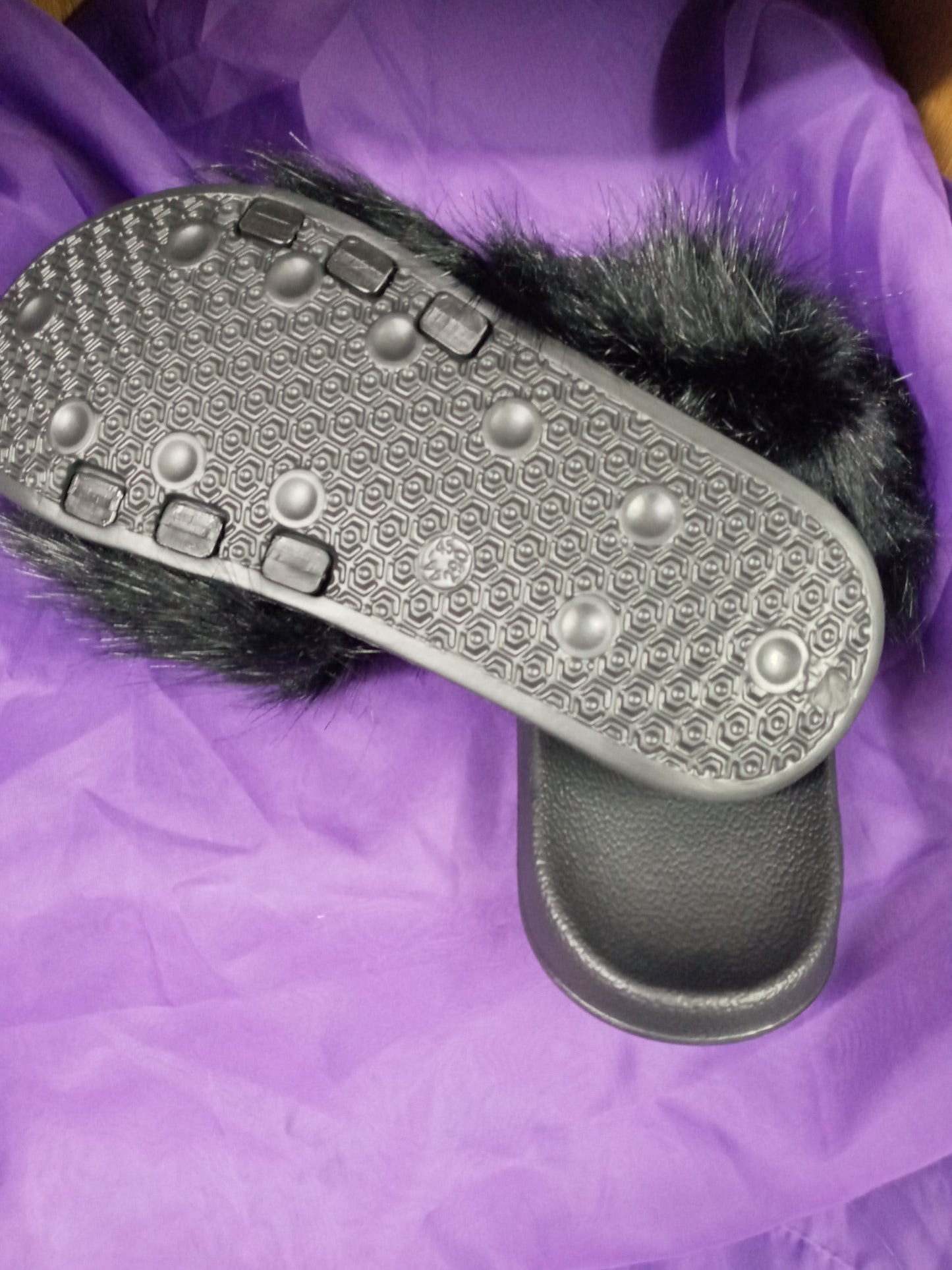 Woman Summer Explosion Fur Slides Size 11 Color Black (SOLD OUT)