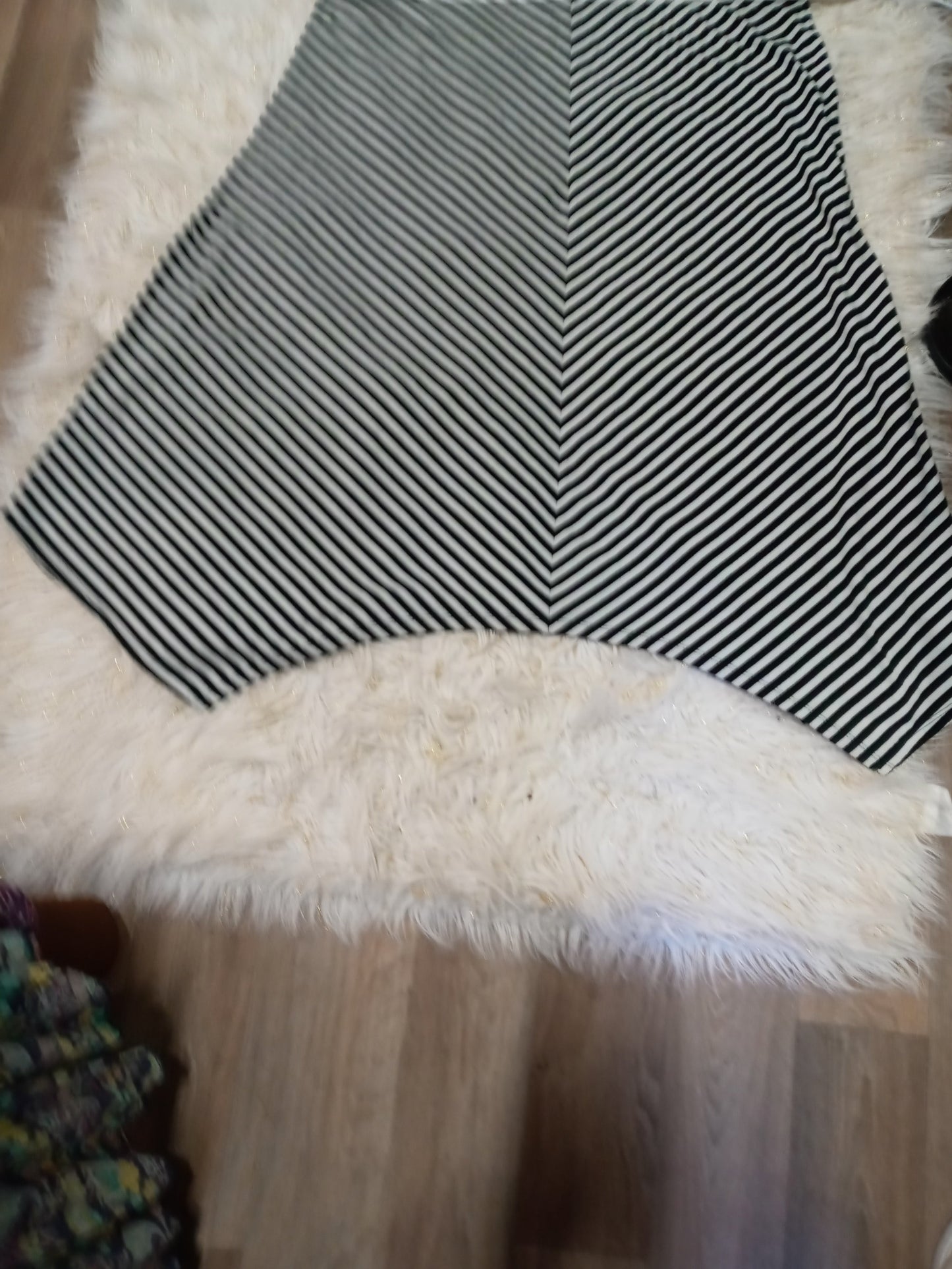 Woman Black and White Zebra Print Dress Size L Sleeveless. "New Arrival" SOLD OUT