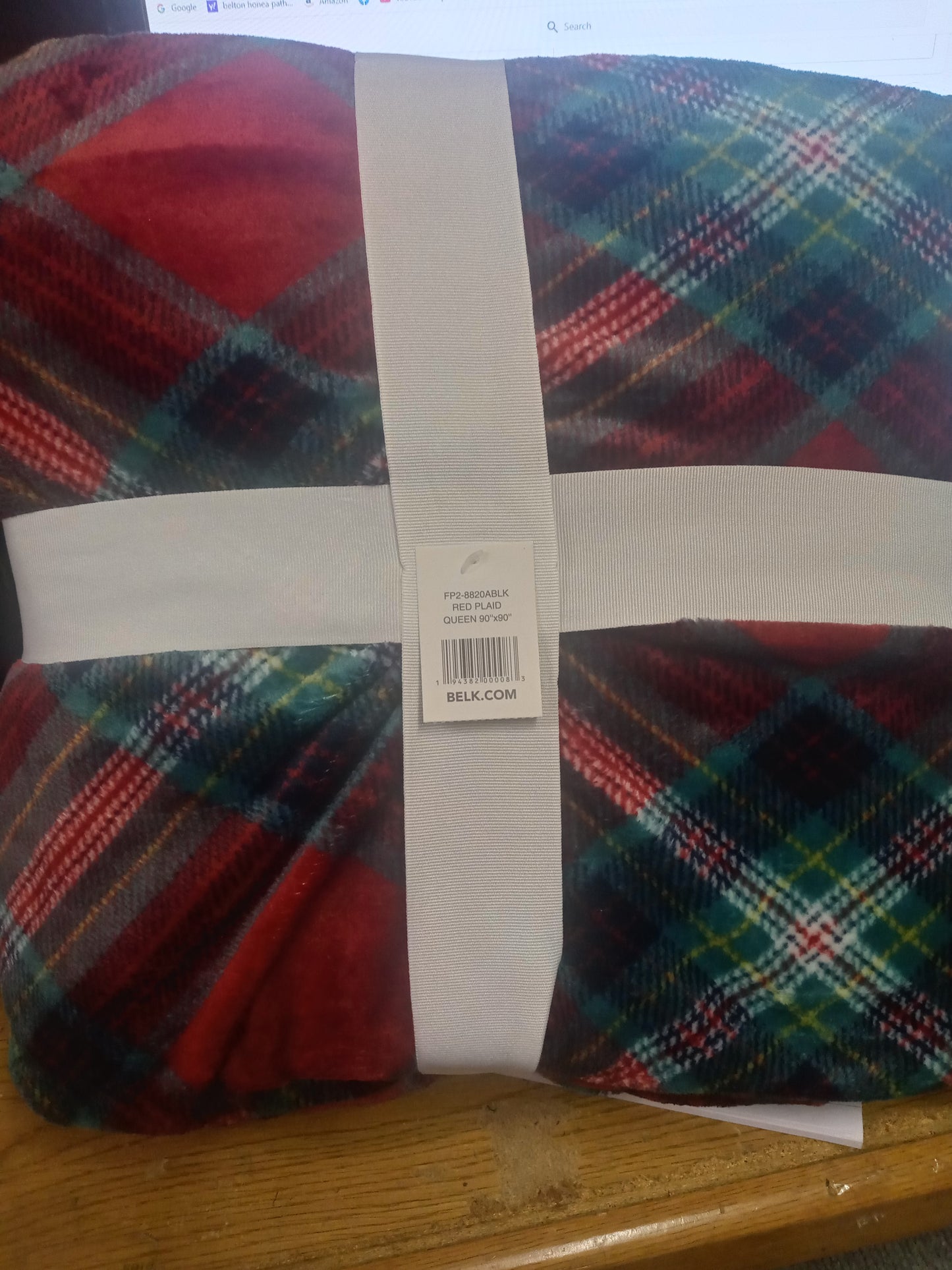 Queen Size Plush Blanket By Joyland 90 in x 90 in (228 cm x 228 cm) "New Fall Arrival"