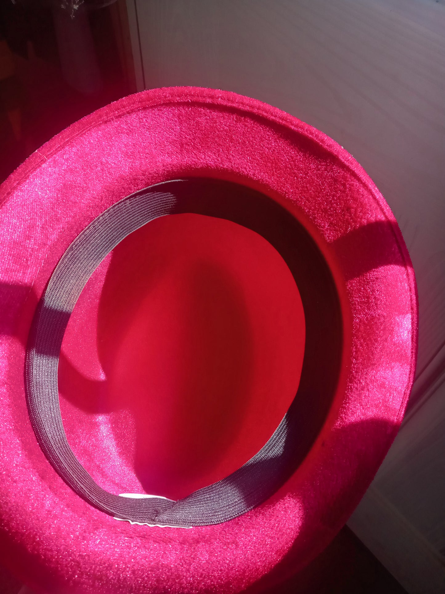 Woman Beautiful Fedora Red With White Fur Band "New Arrival"