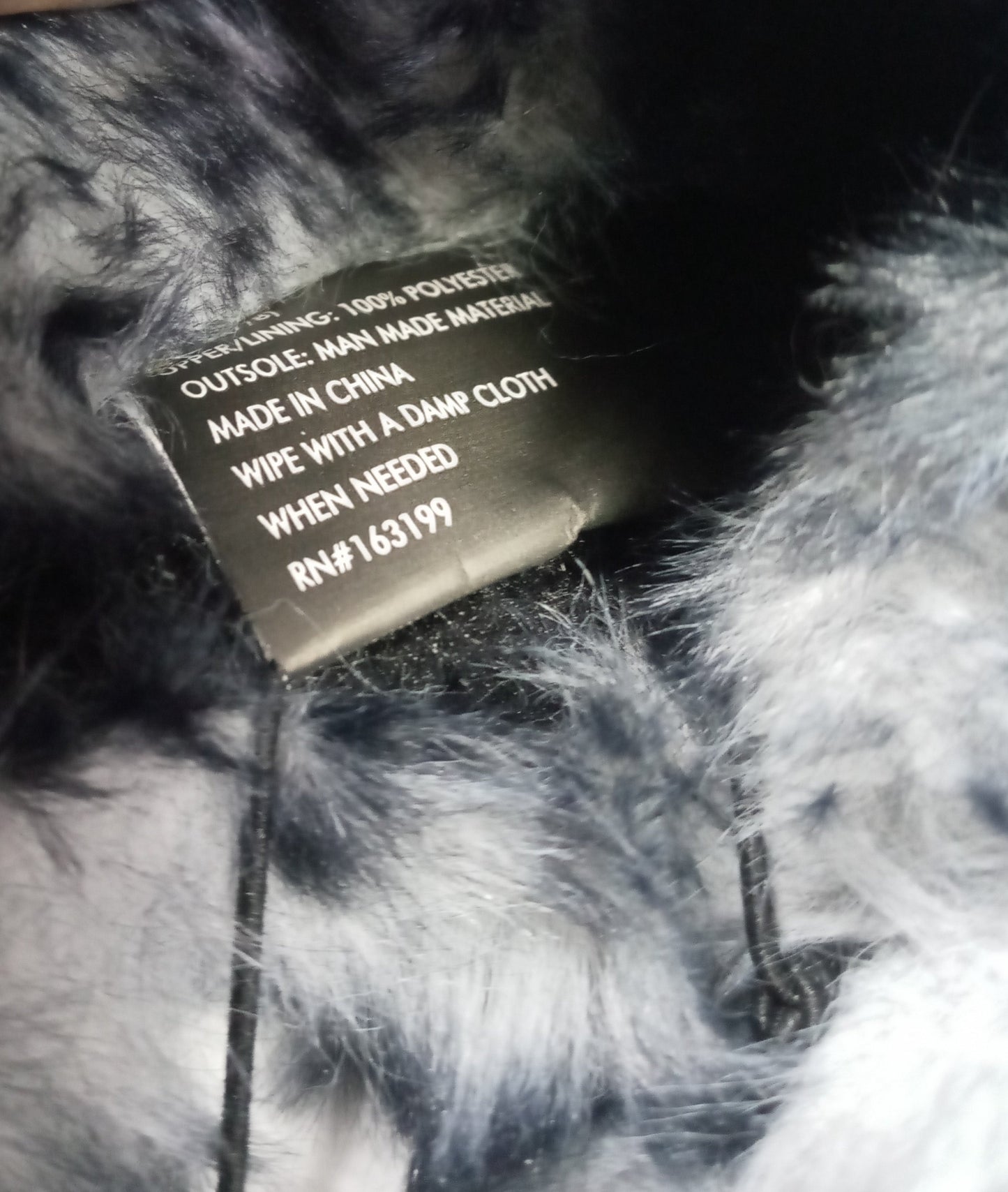 Woman Fuzzy Fur Bed Slippers(SOLD OUT)Of The M 7/8 ONLY AVAILABLE Size L 9/10 Color Blk/Gray "New Arrival"