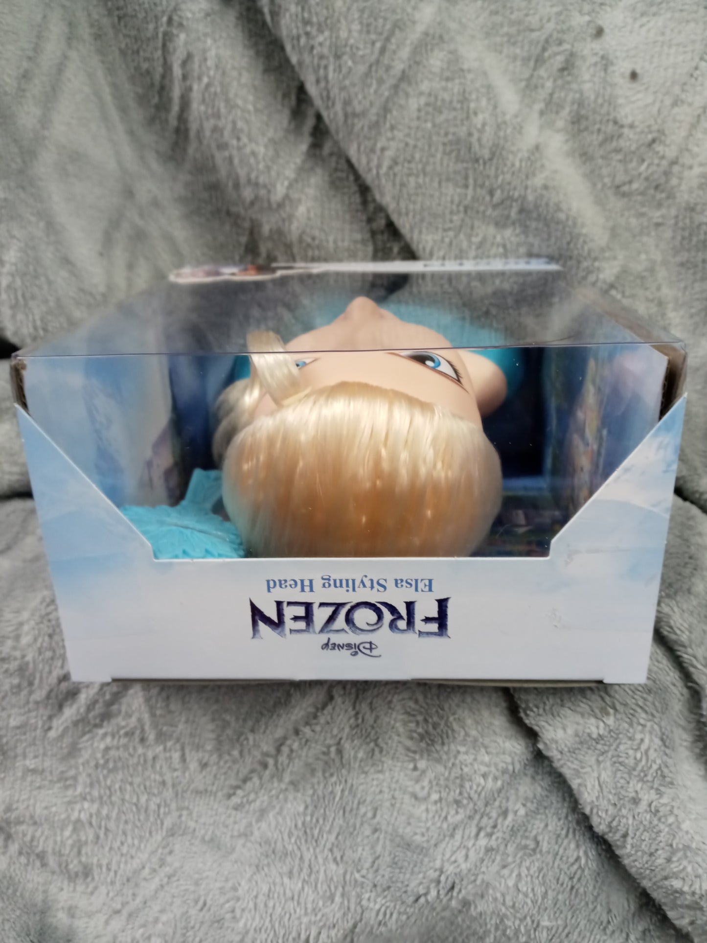 Disney Frozen Elsa Styling Head "New Christmas Arrival"(SOLD OUT)