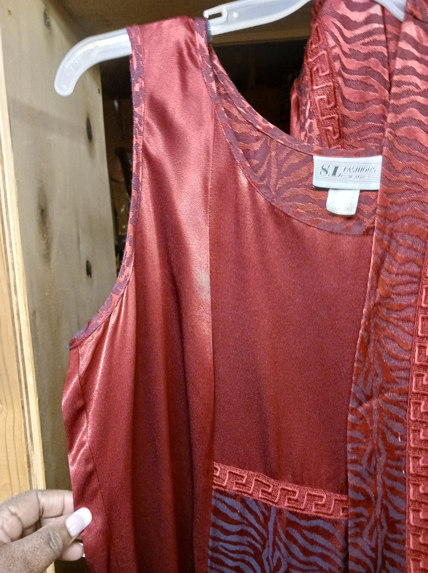 Woman Dress 2 piece Dress Size 20 Color Royal Wine Jacquard Color Pattern"Christmas Ready"