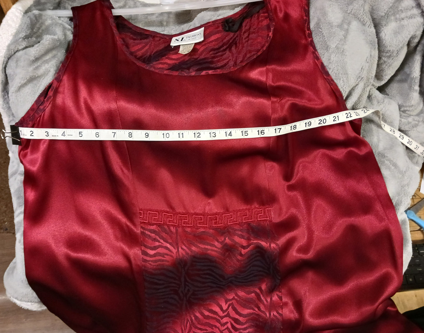 Woman Dress 2 piece Dress Size 20 Color Royal Wine Jacquard Color Pattern"Christmas Ready"