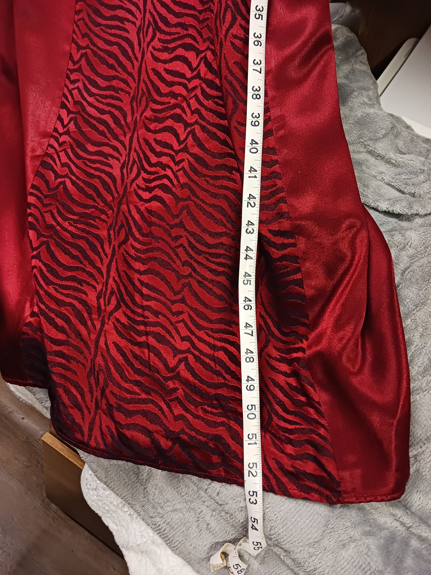 Woman Dress 2 piece Dress Size 20 Color Royal Wine Jacquard Color Pattern"Christmas Ready"