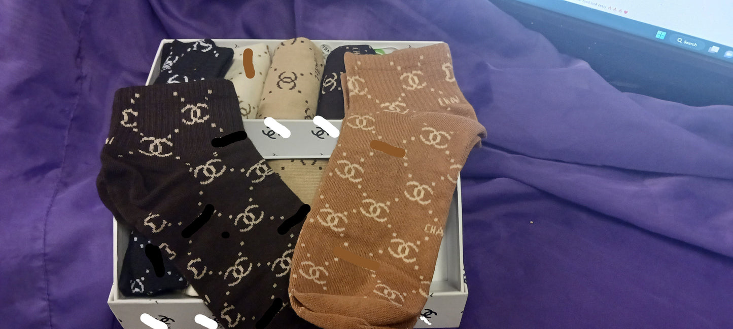 Woman C Ankle Socks "New Arrival" With Box Different Colors