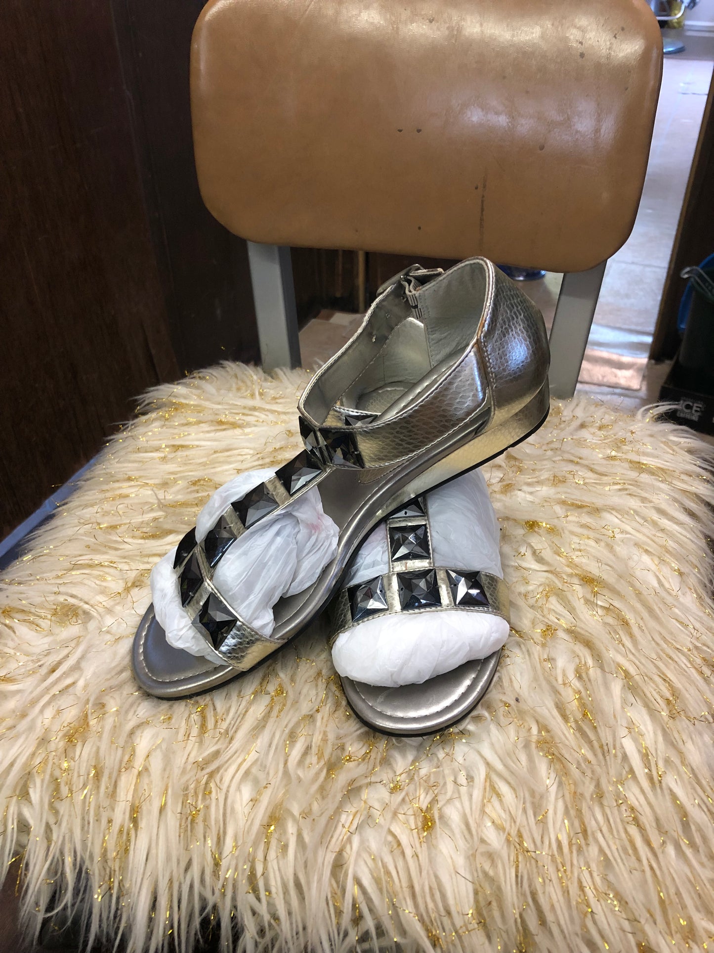 Woman Sandals Size 9.5 By Sbicca