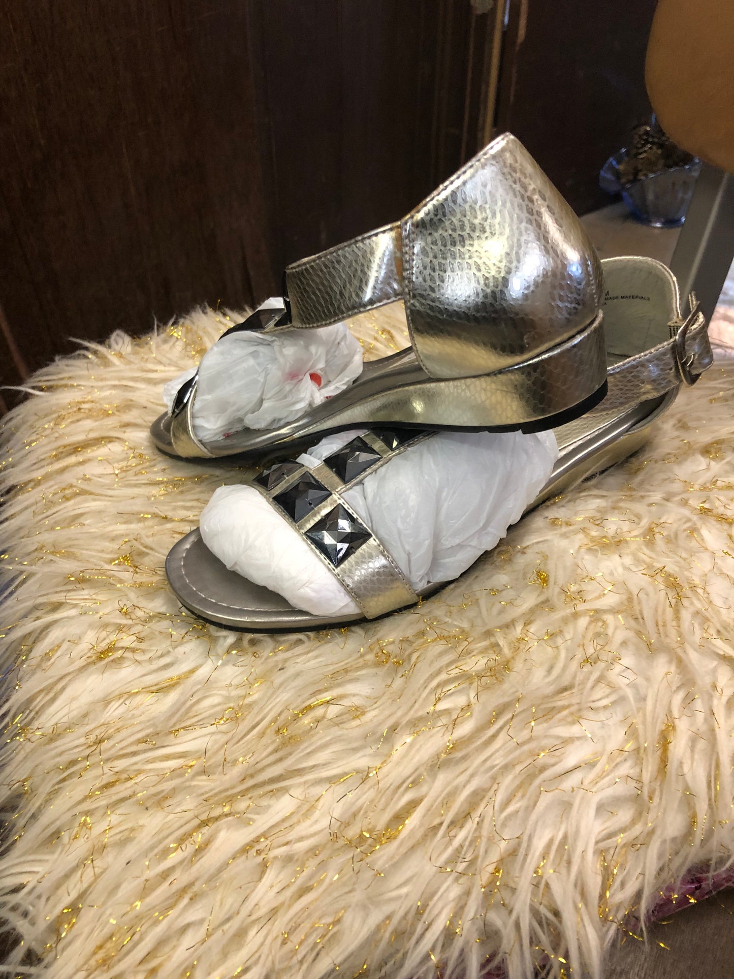 Woman Sandals Size 9.5 By Sbicca