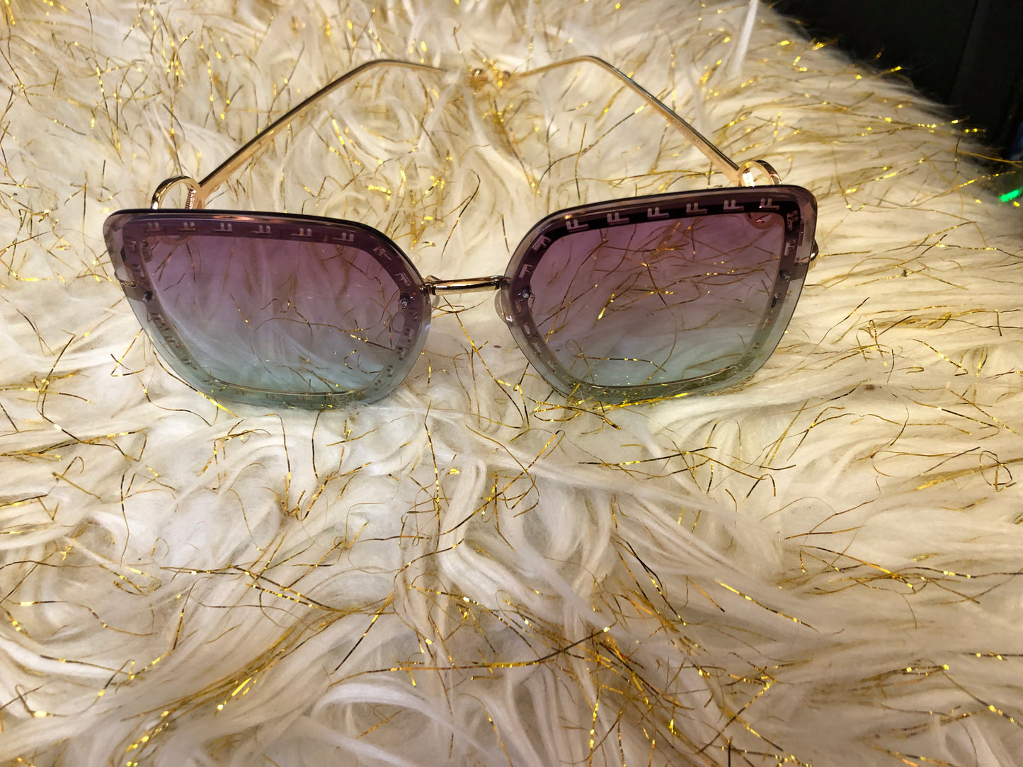 Woman Fashion Designer F Sunglasses Purple Tint Color