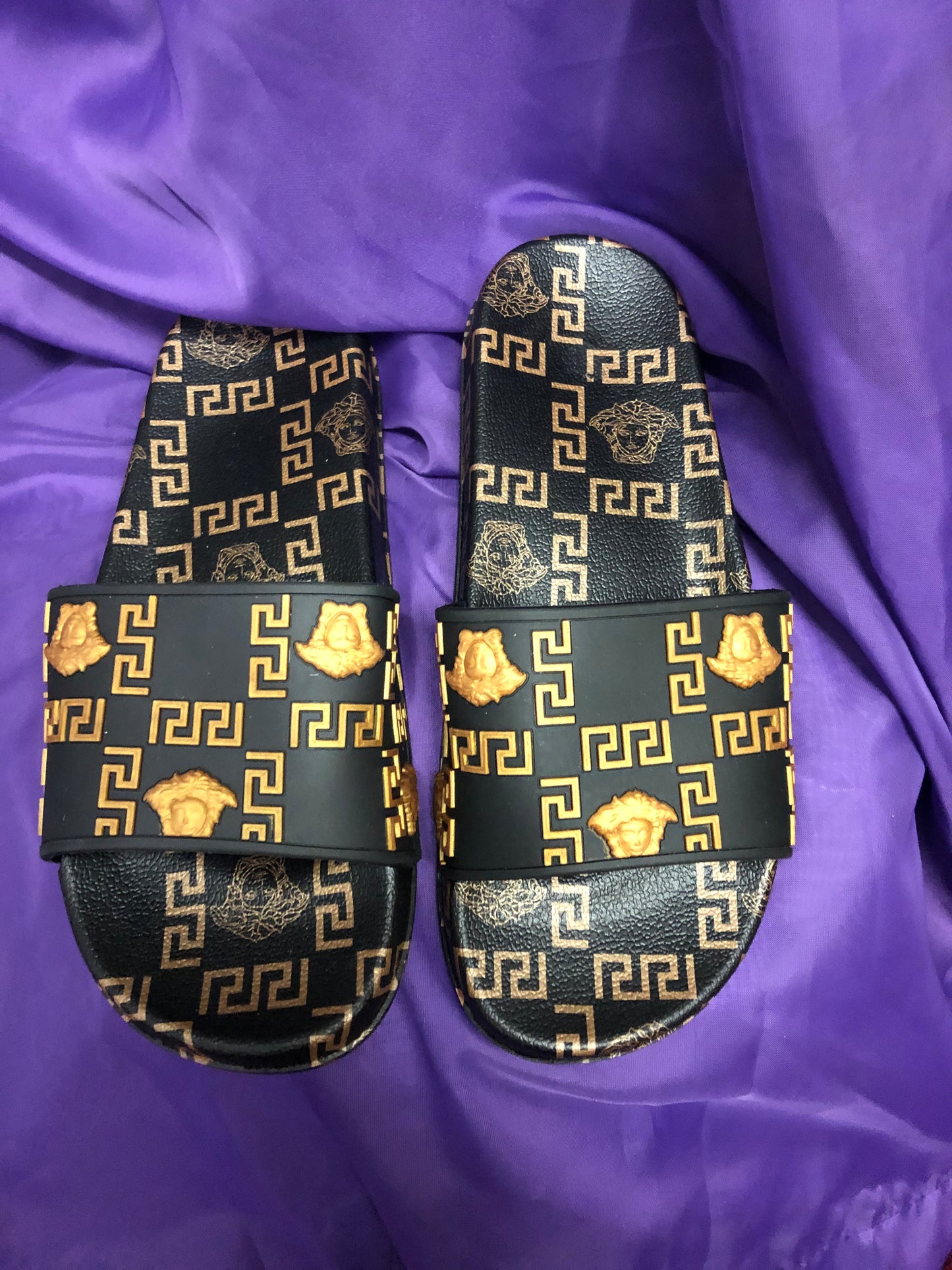 Woman Unisex Designer Slides Size 10 Color Brown