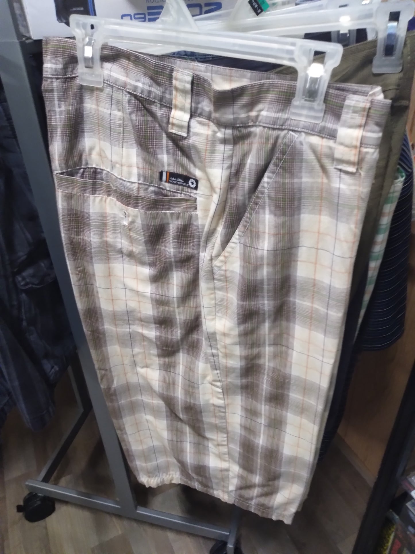 Men Shorts Size 32